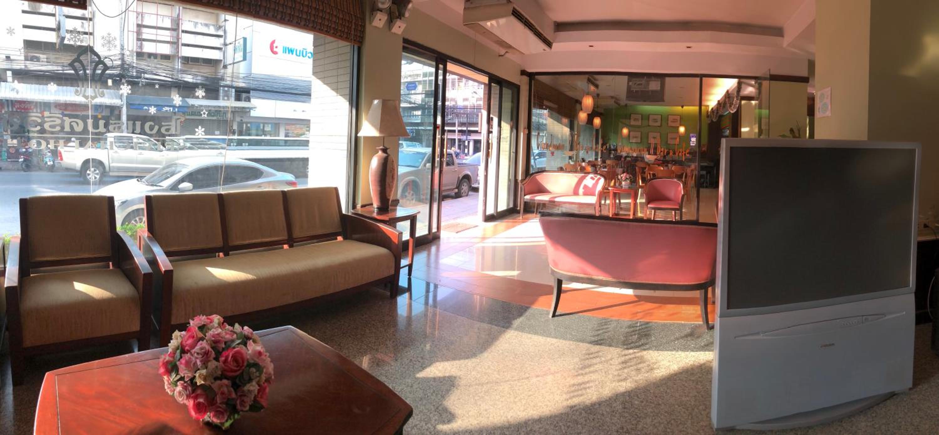Srivichai Hotel