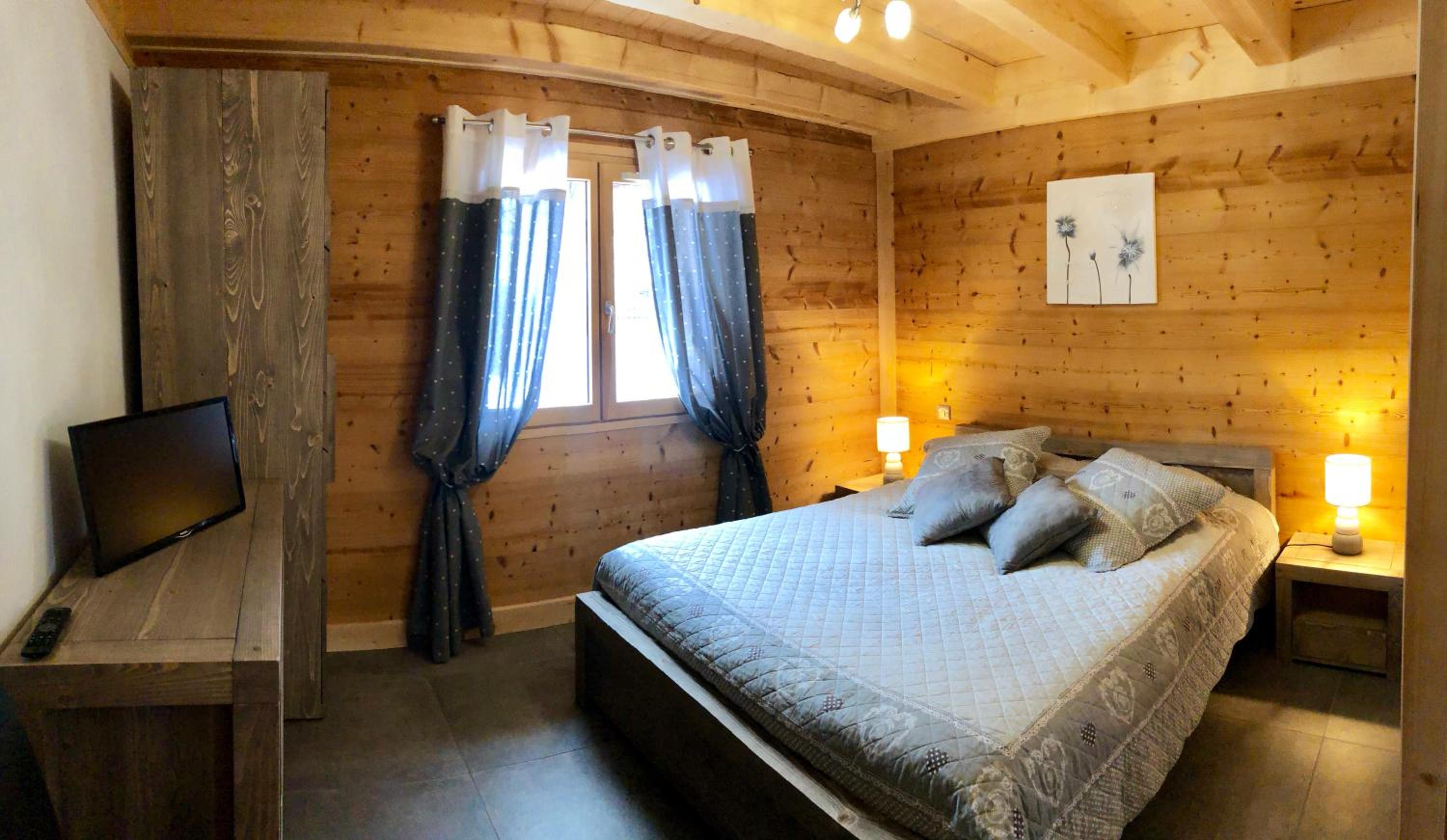 Chalet Luxe Les Mélèzes view 3