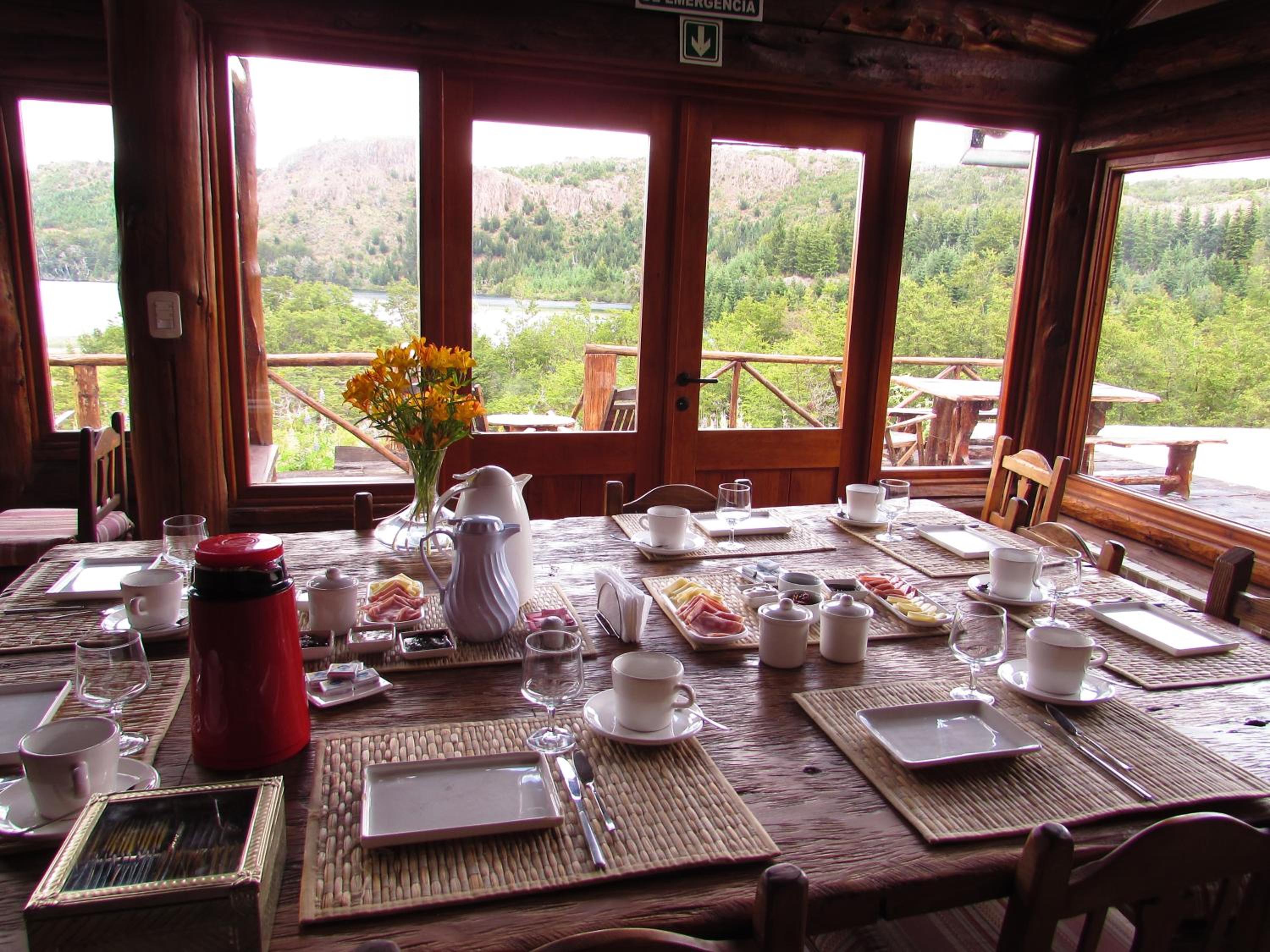Laguna Larga Lodge