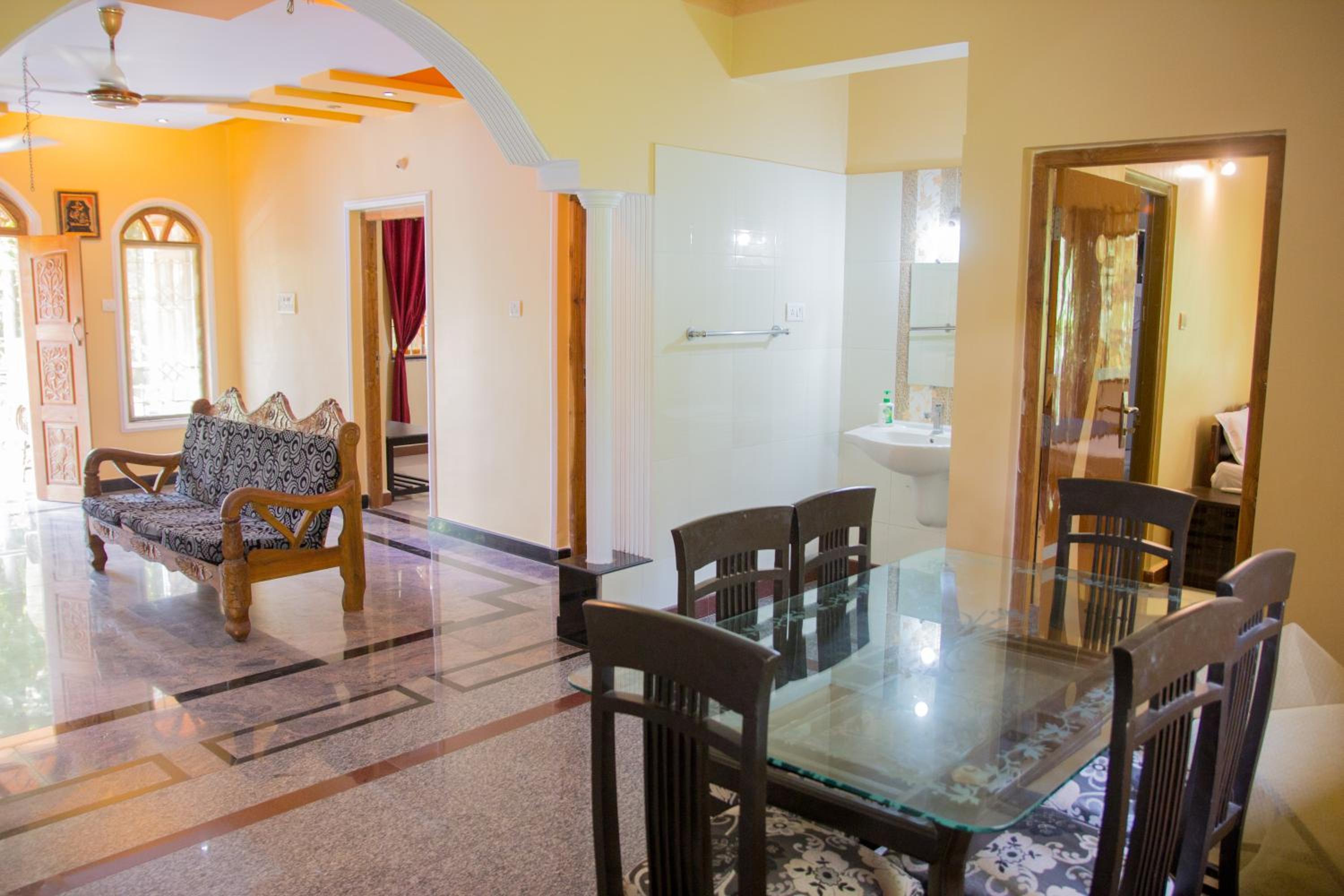 Palolem Apartments