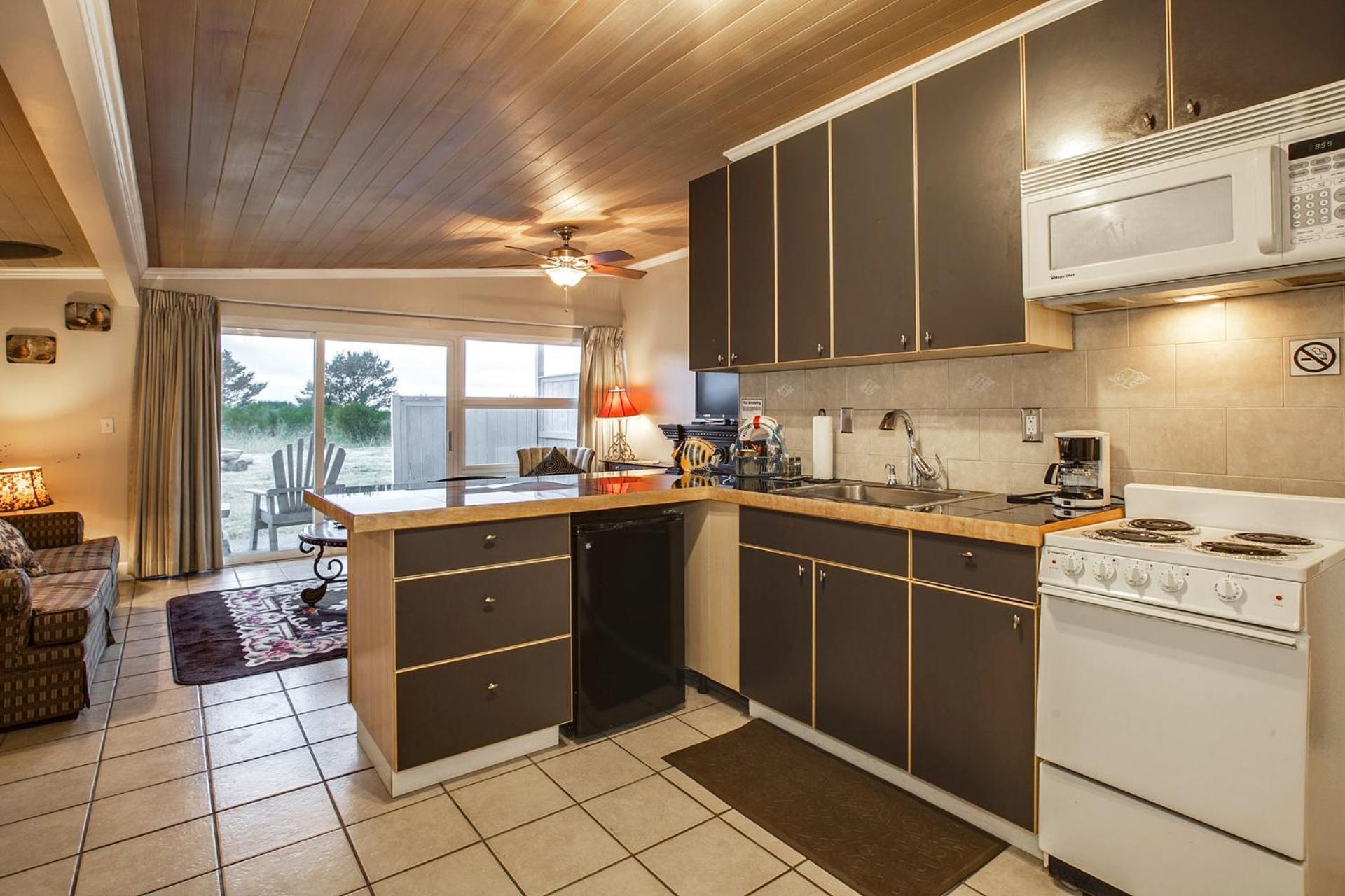 Beachwood Condos & Resort