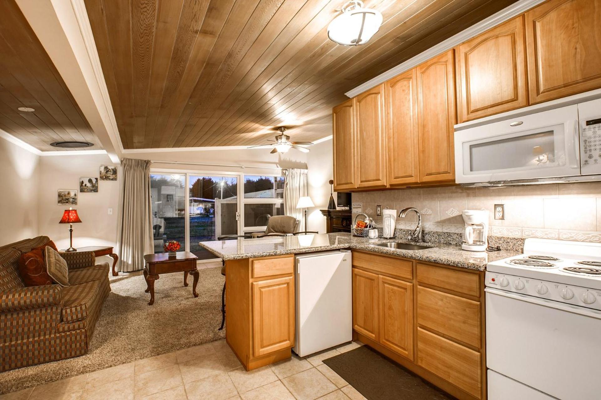 Beachwood Condos & Resort
