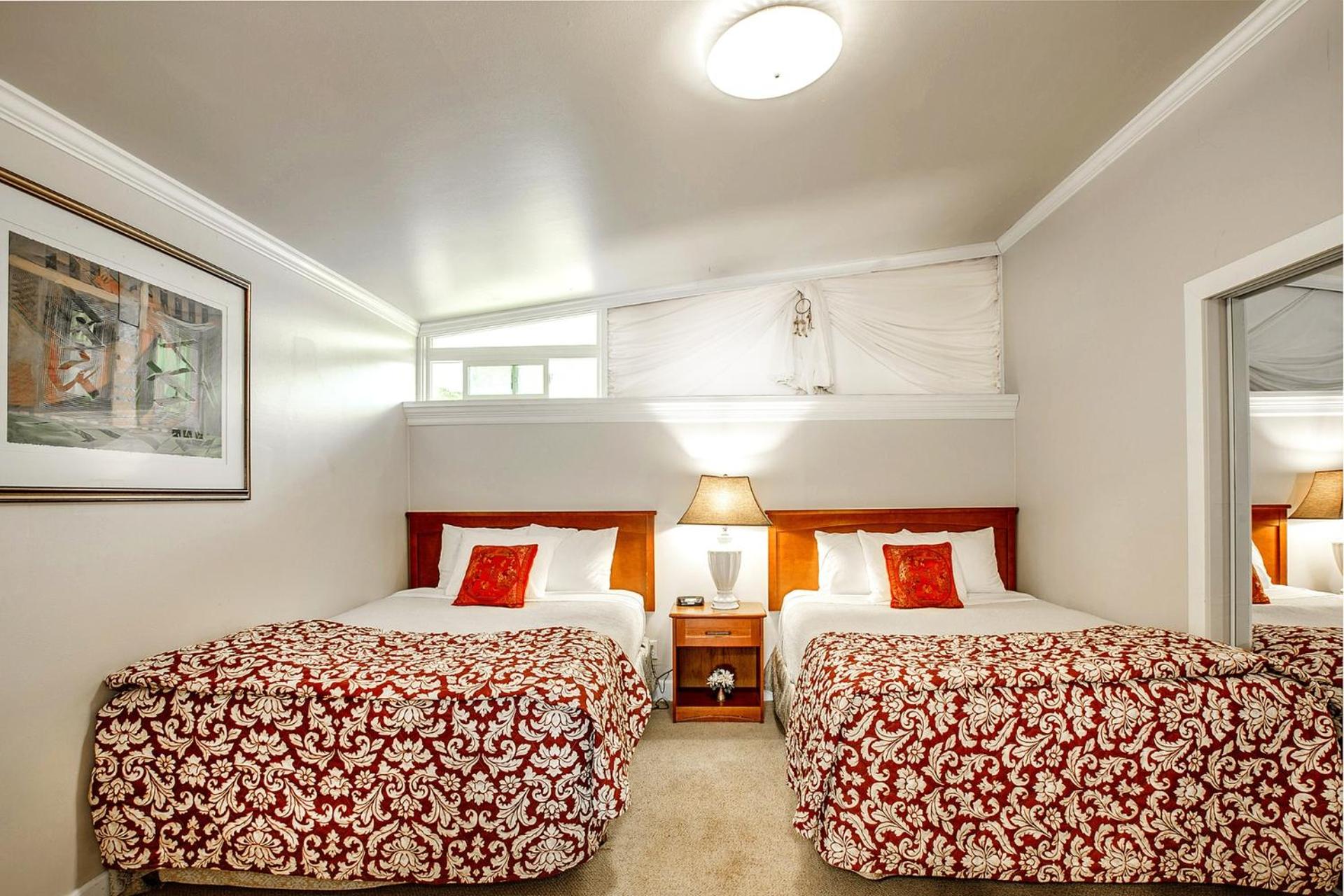 Beachwood Condos & Resort