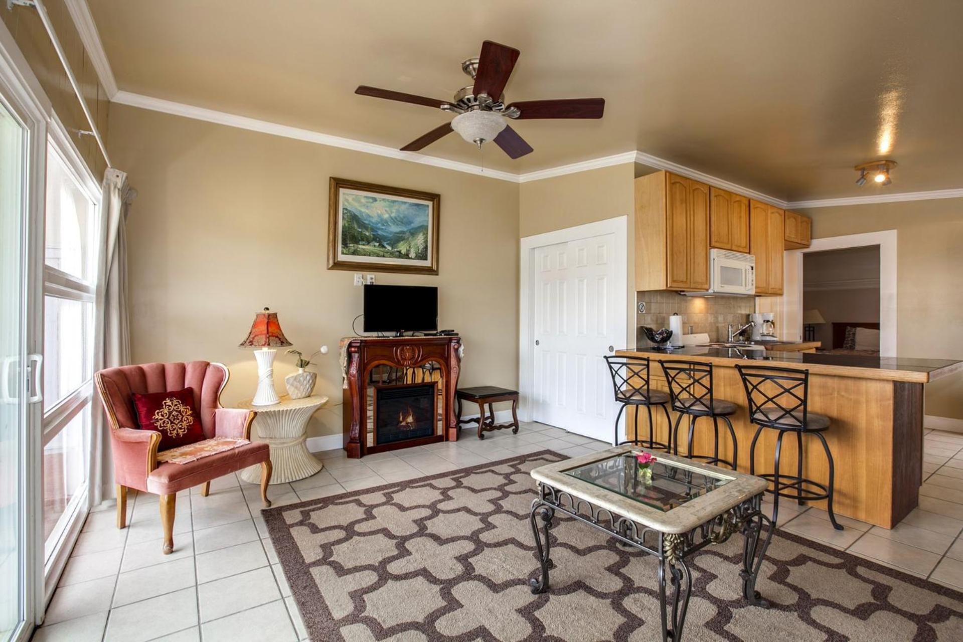 Beachwood Condos & Resort