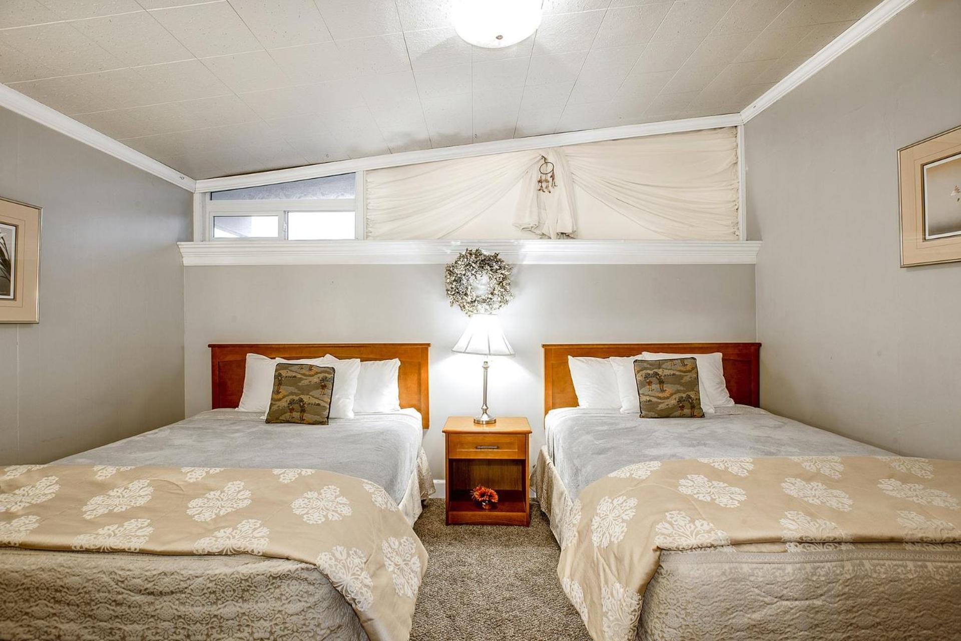 Beachwood Condos & Resort