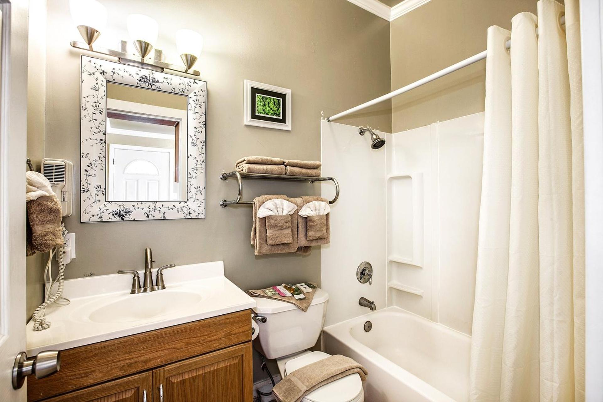Beachwood Condos & Resort