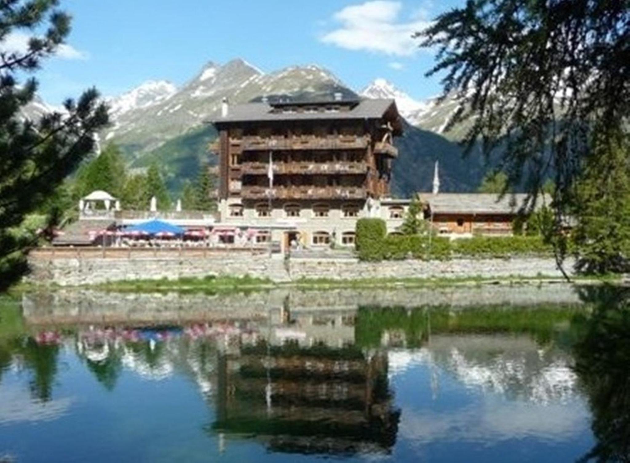 Photo 43