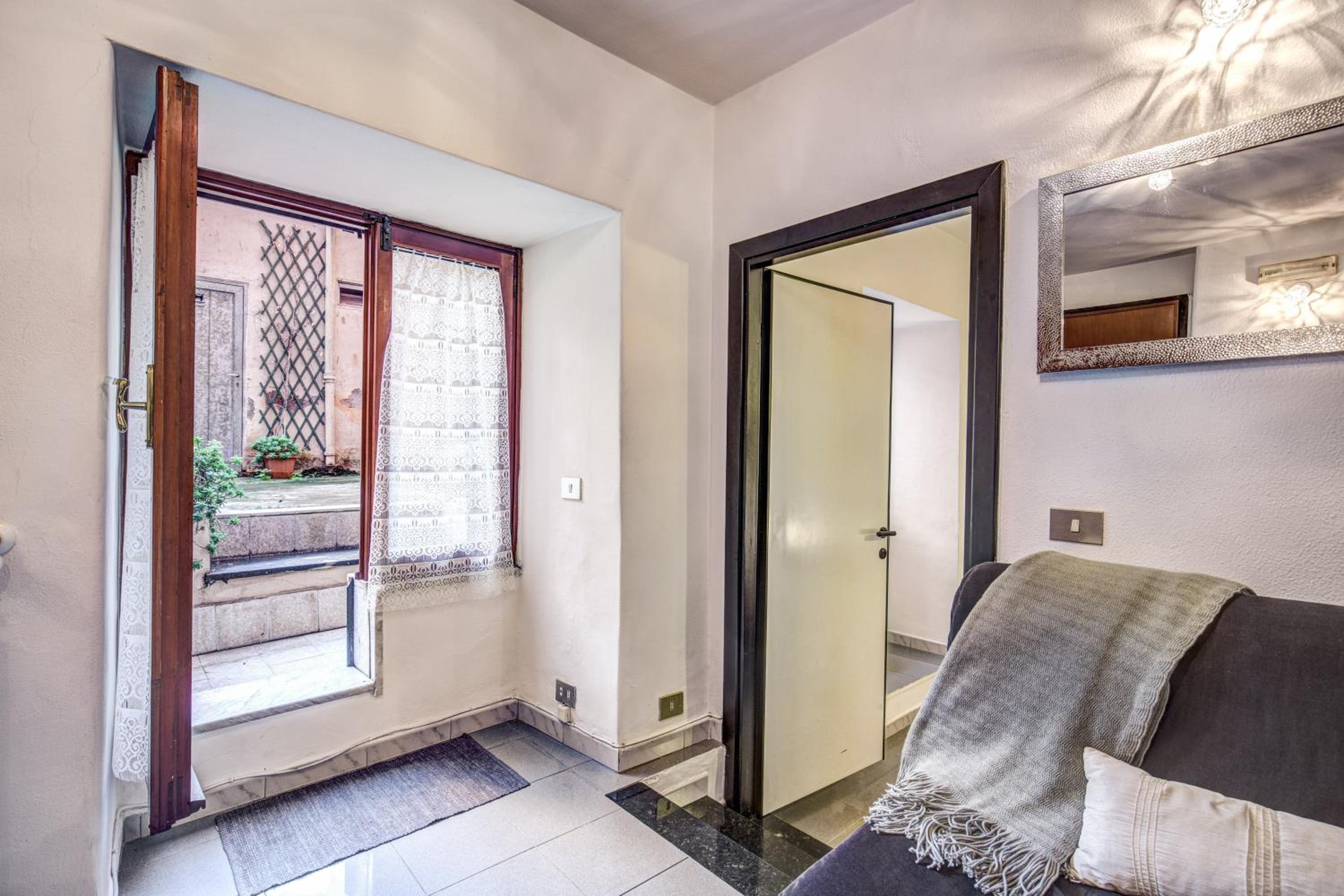 M&L Apartments - Ardesia Colosseo