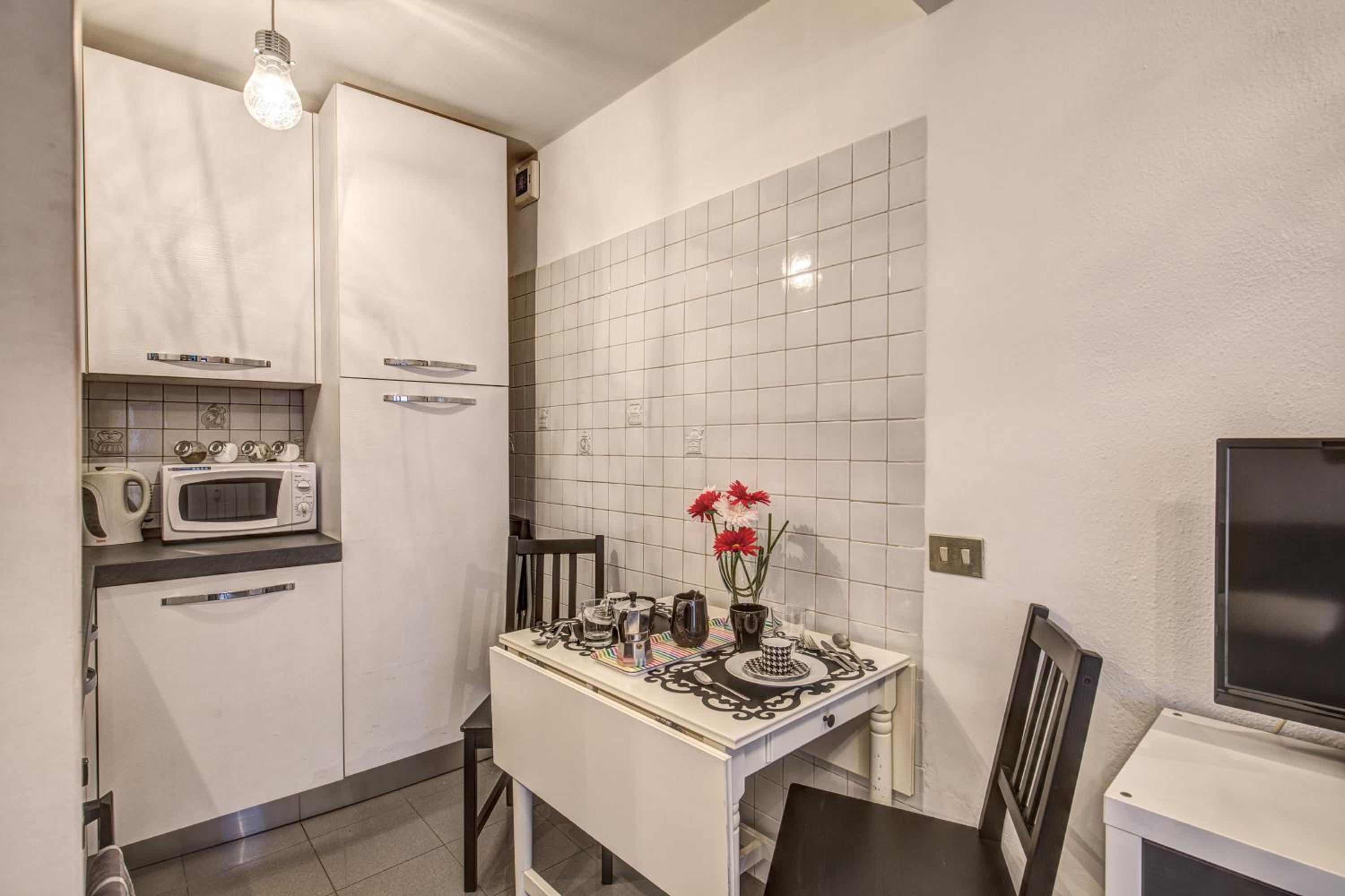 M&L Apartments - Ardesia Colosseo