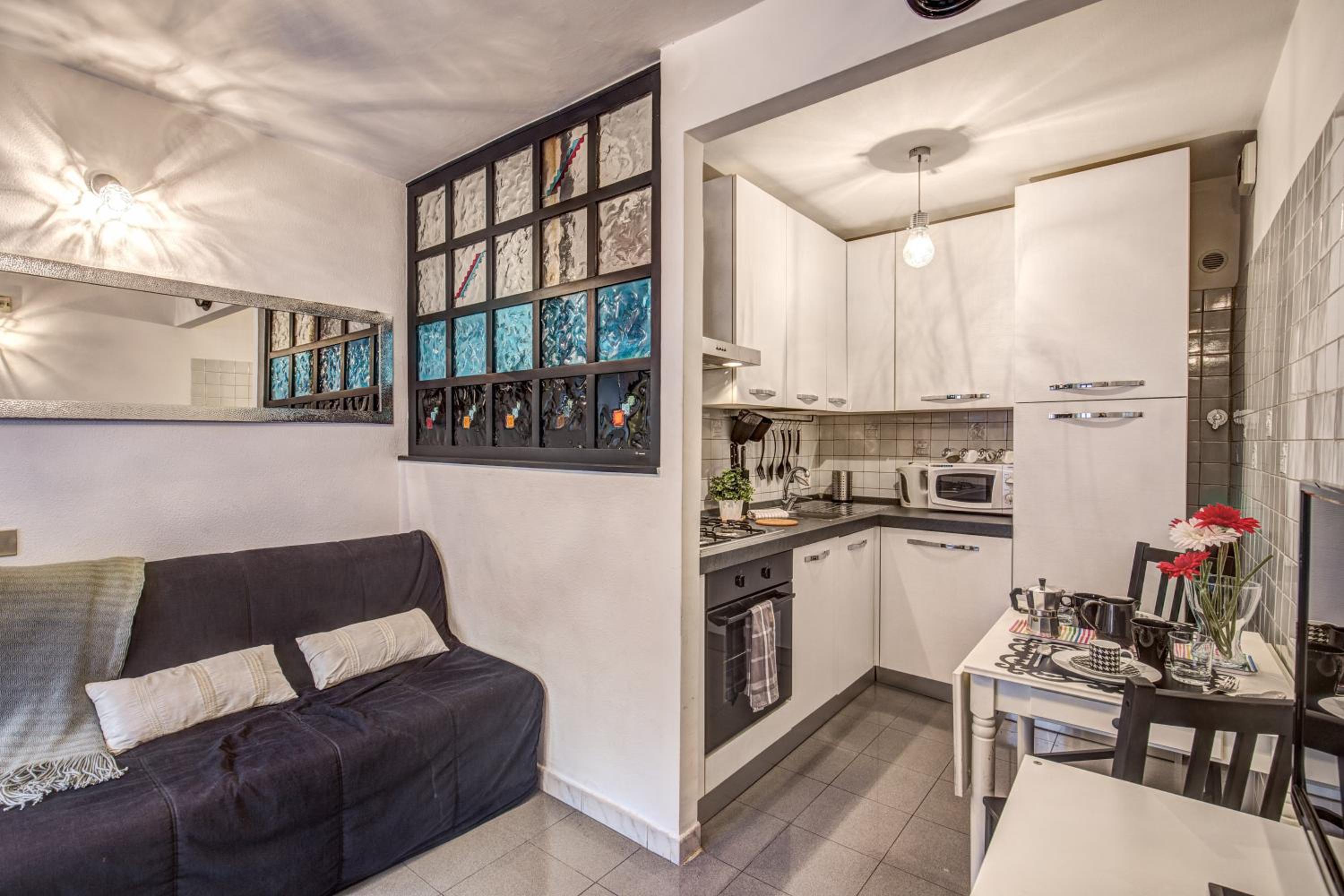 M&L Apartments - Ardesia Colosseo