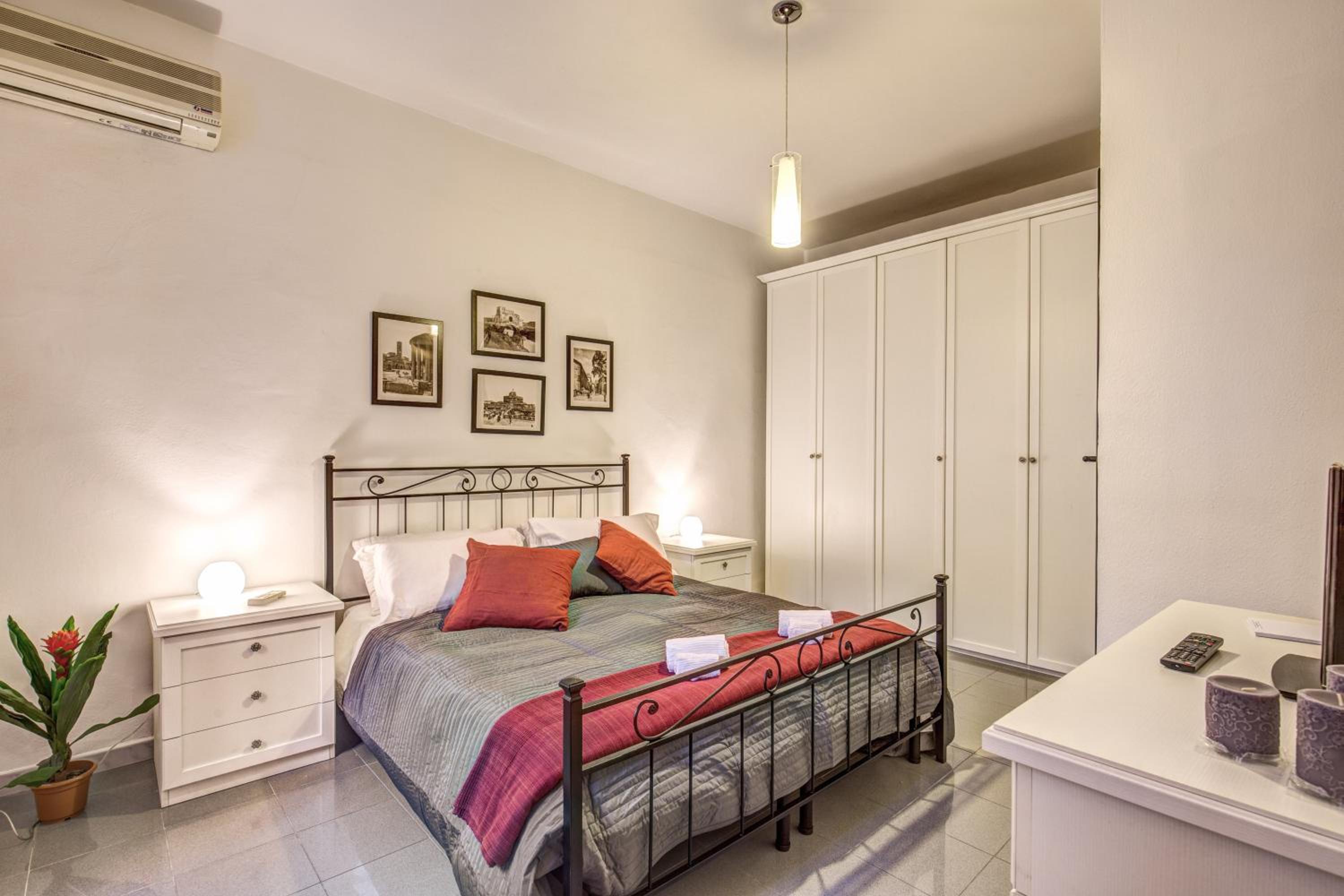 M&L Apartments - Ardesia Colosseo