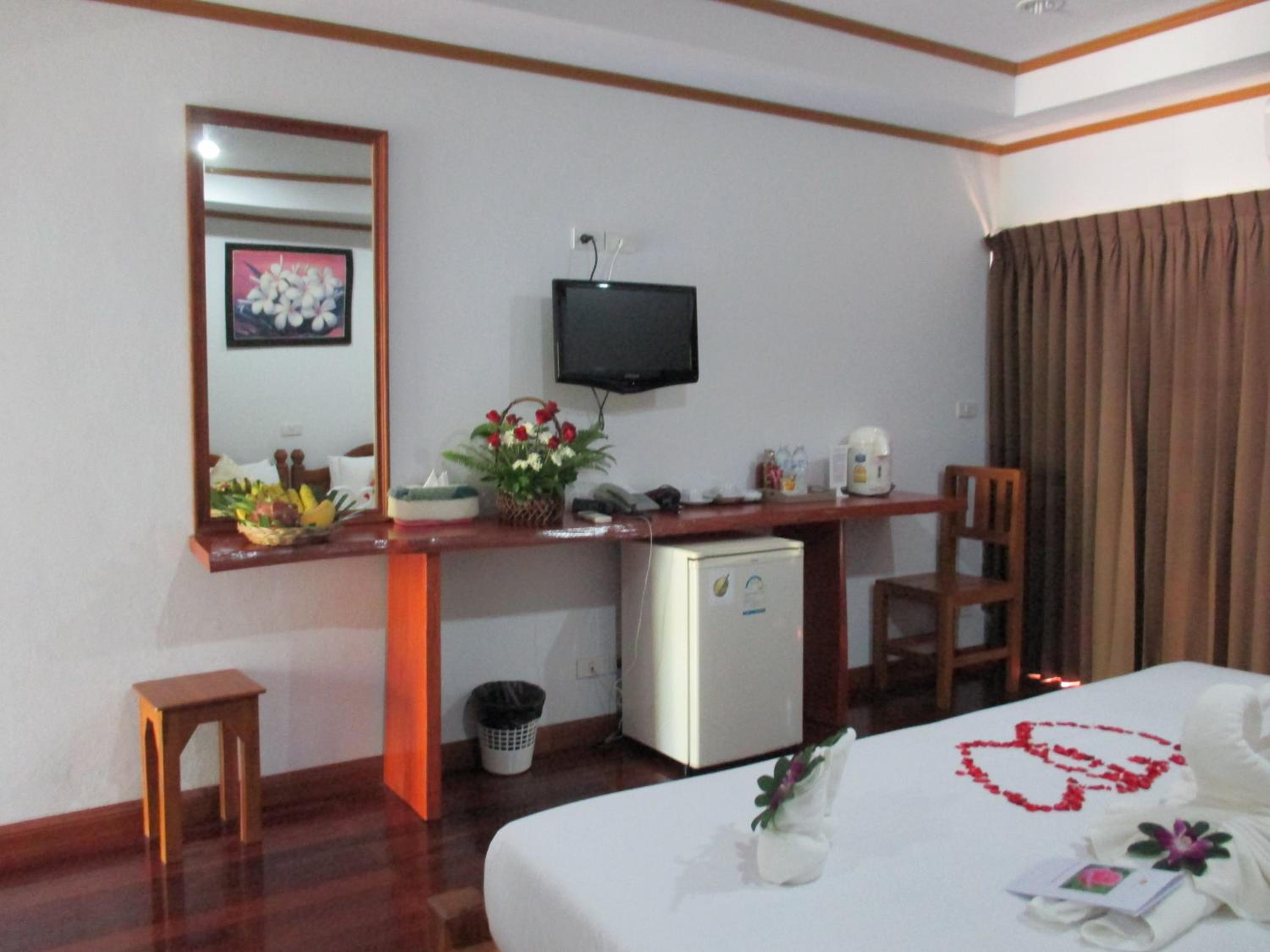 Lipa Bay Resort