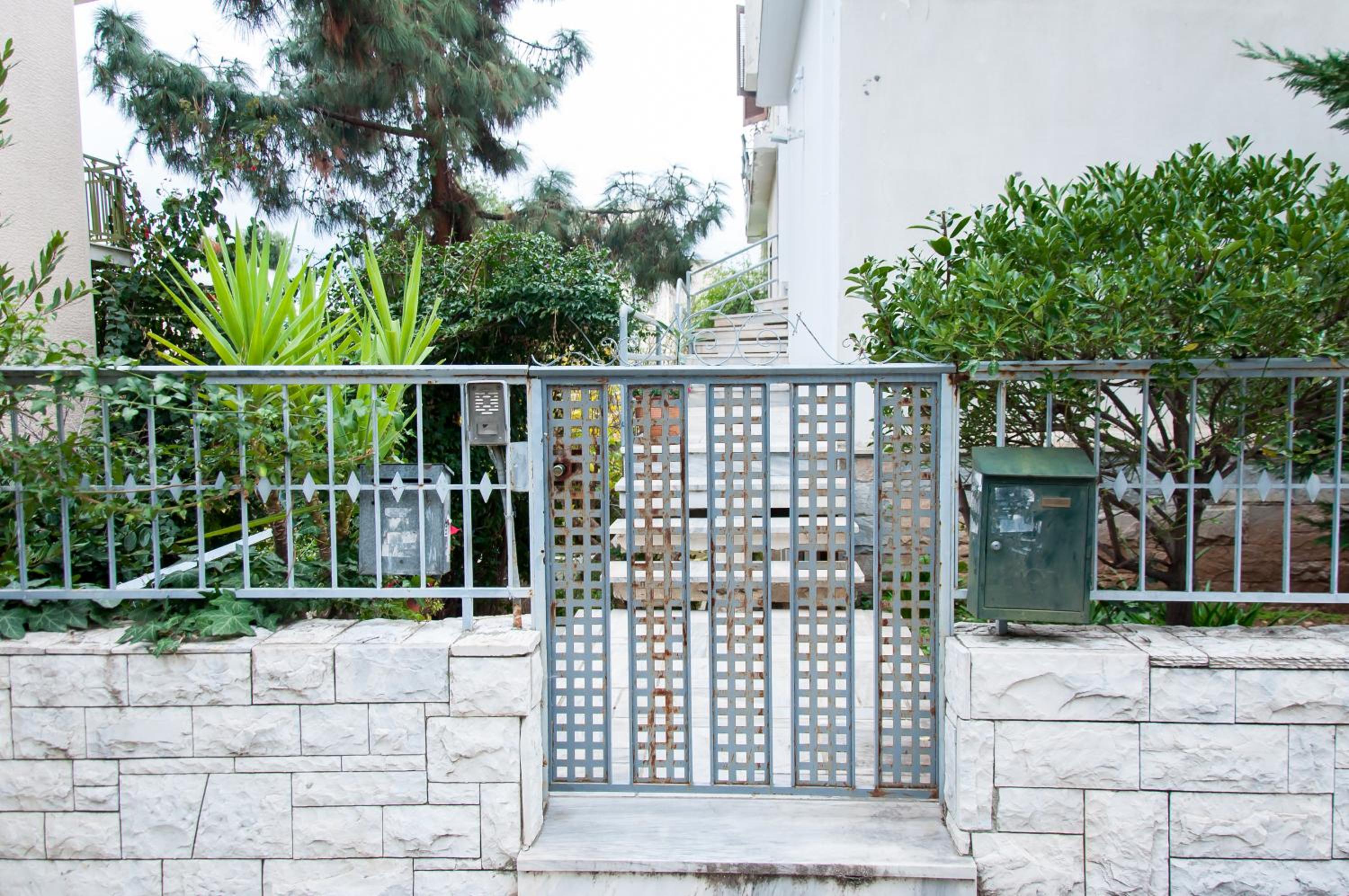 Stephany Apartment
