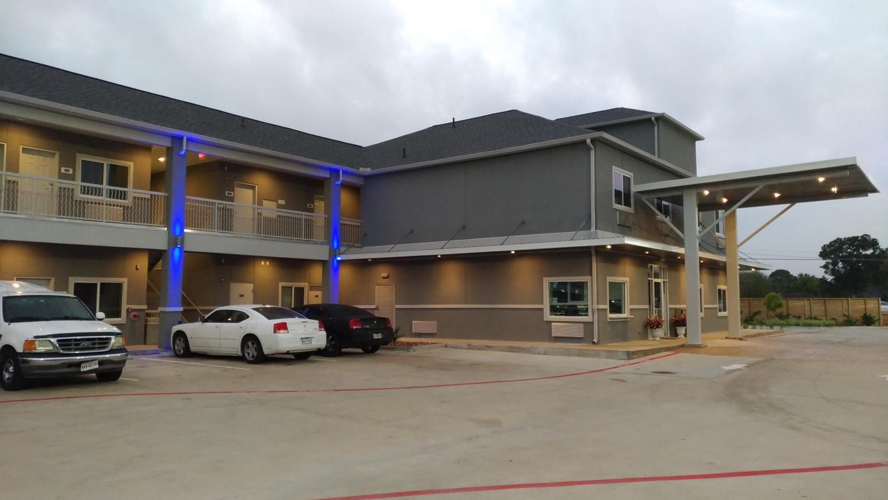 Haven Inn & Suites Downtown Houston.