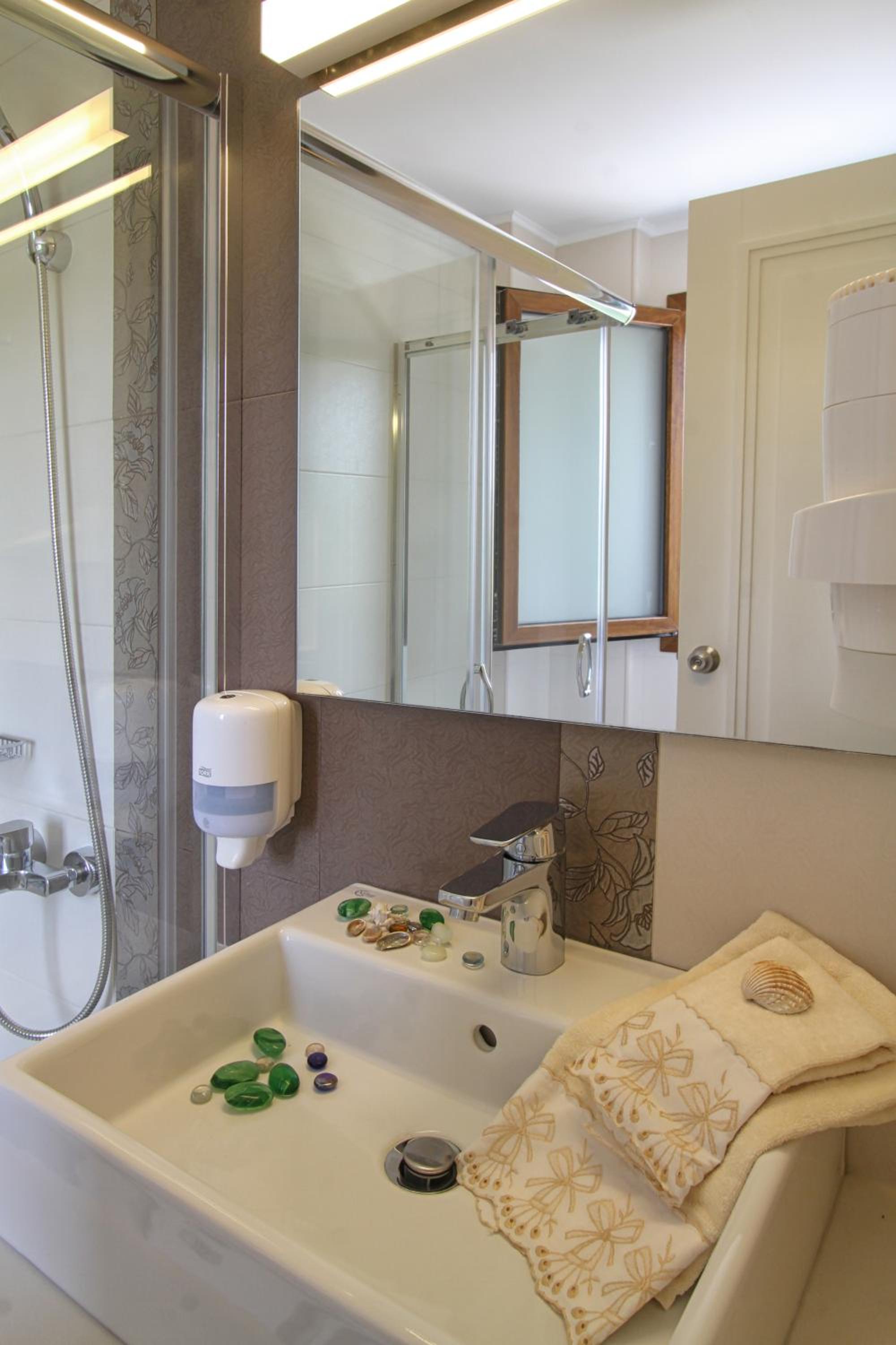 Photo 49
