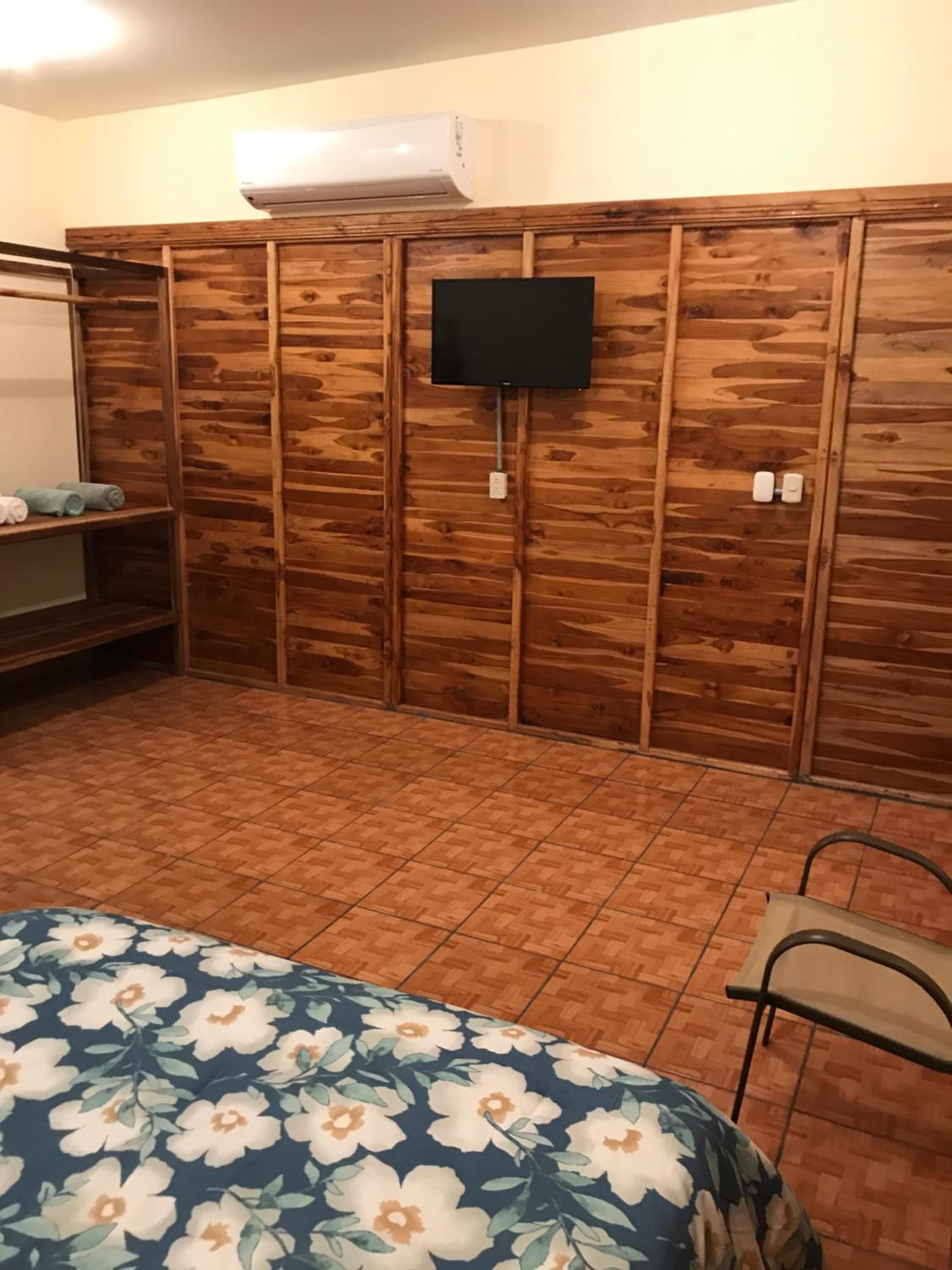 Hotel Cabañas La Teca