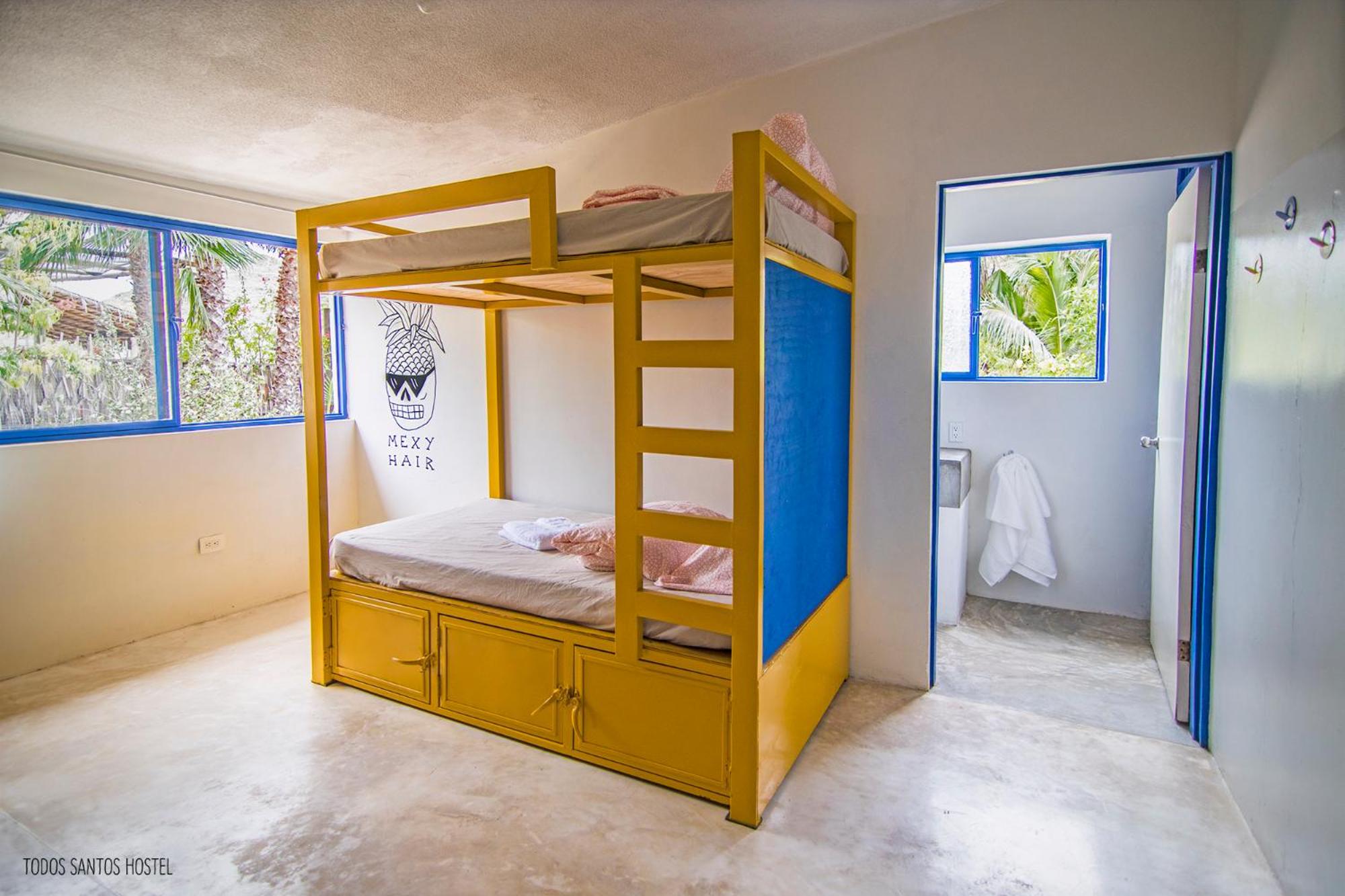 Todos Santos Hostel super fast and stable satellite wifi view 3