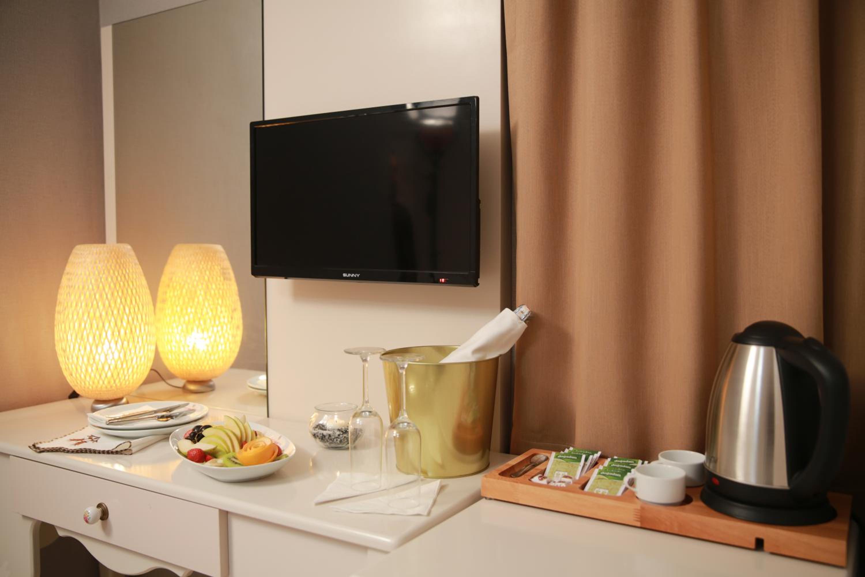 Pelican House Hotel - Image 14