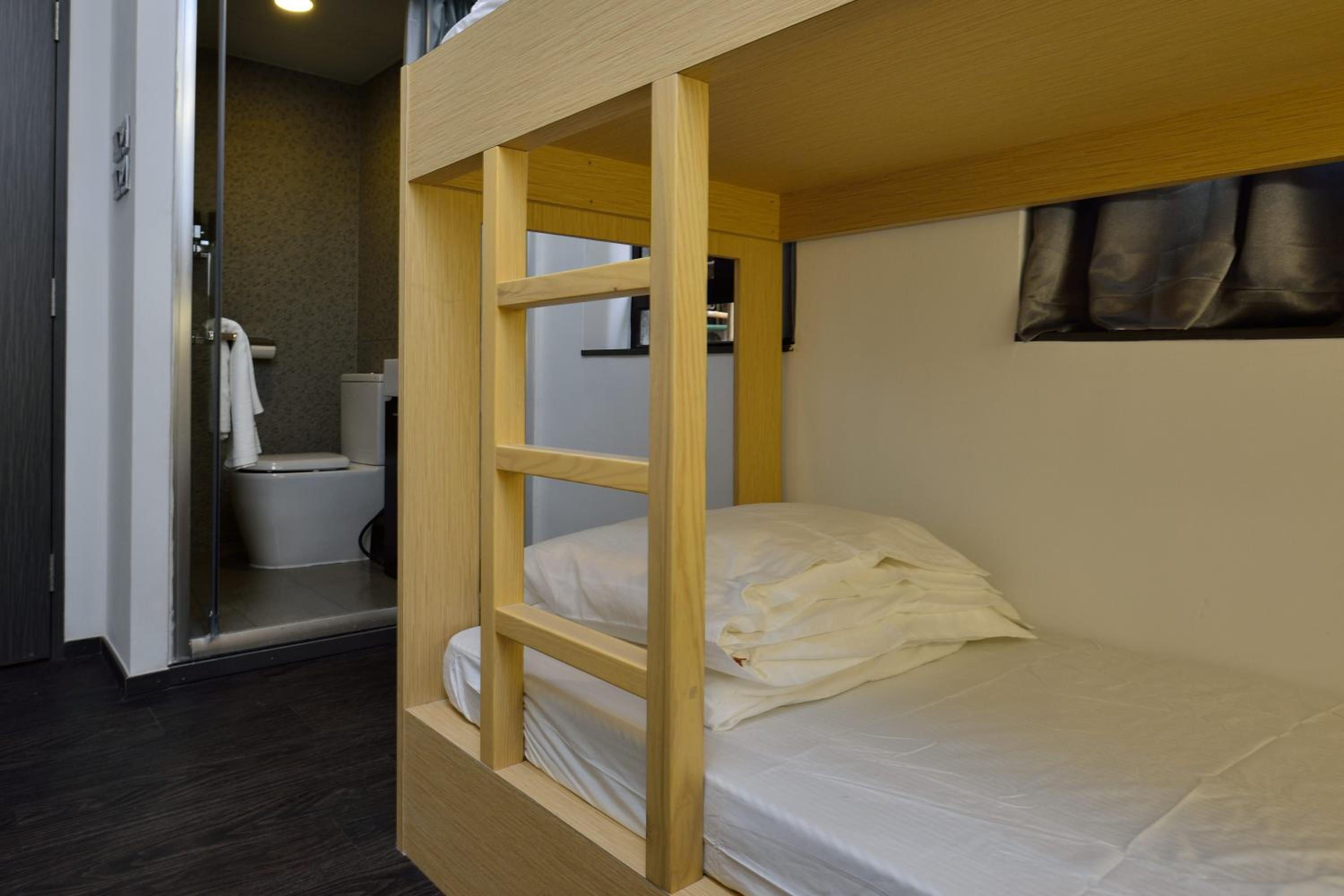 Atlas Hostel & Backpackers