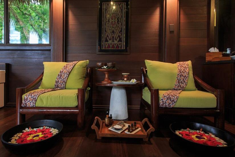 Palau Pacific Resort & The Pristine Villas and Bungalows