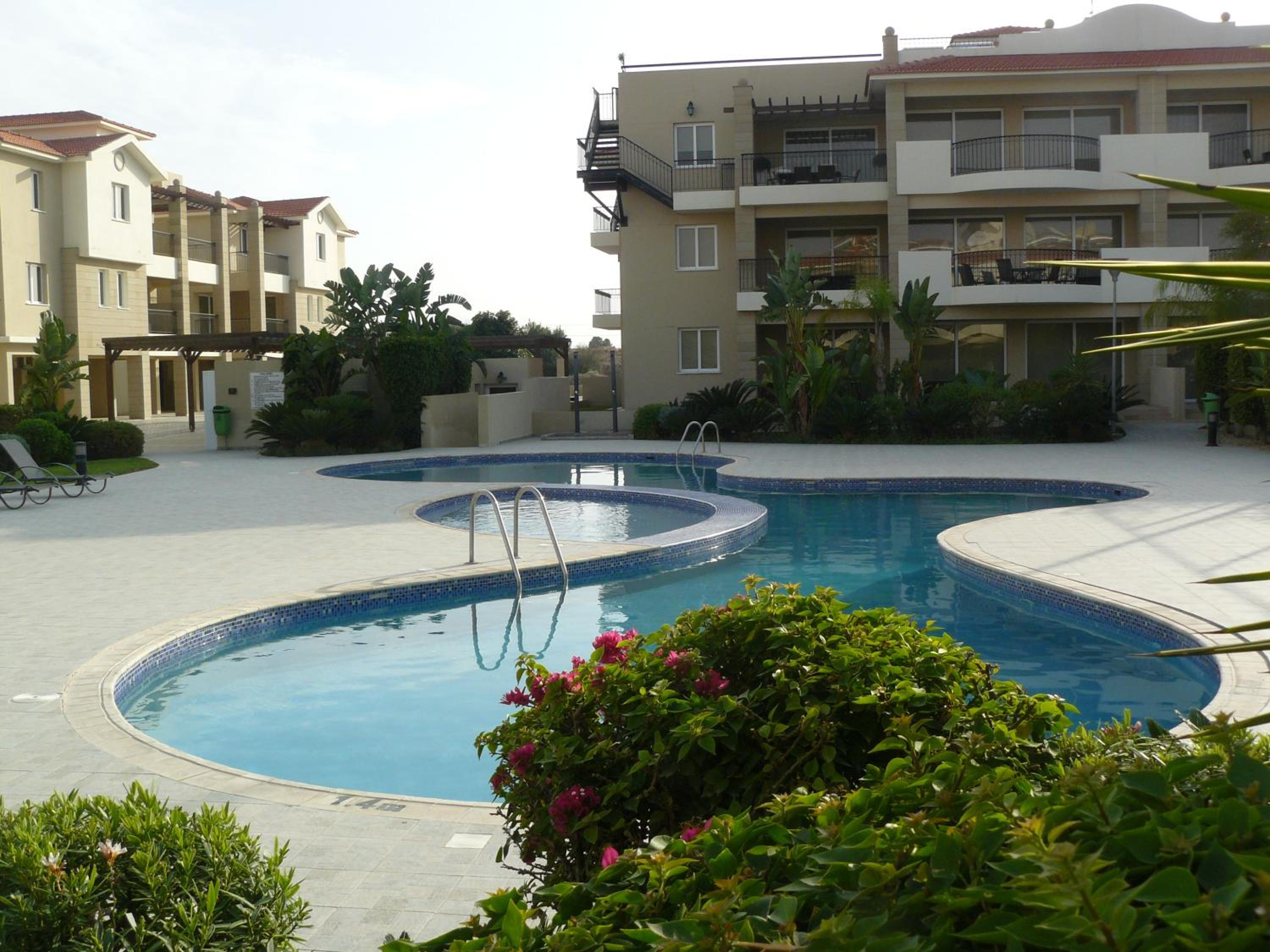 Pyla Gardens E108 view 3