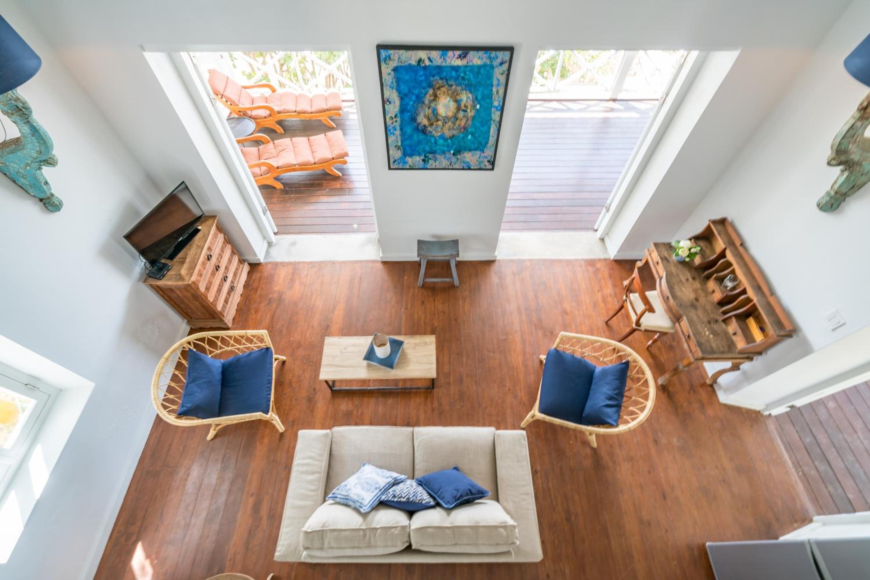 Sirena Bay Estate