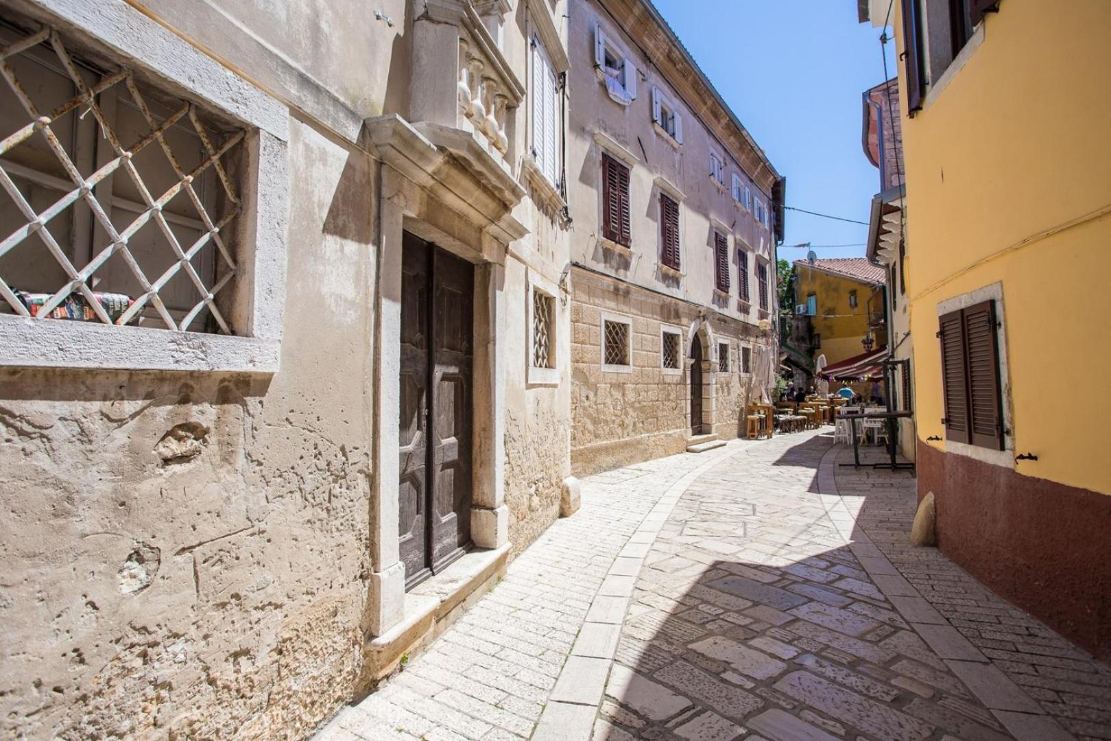 Old Town apartment - Property Image 17