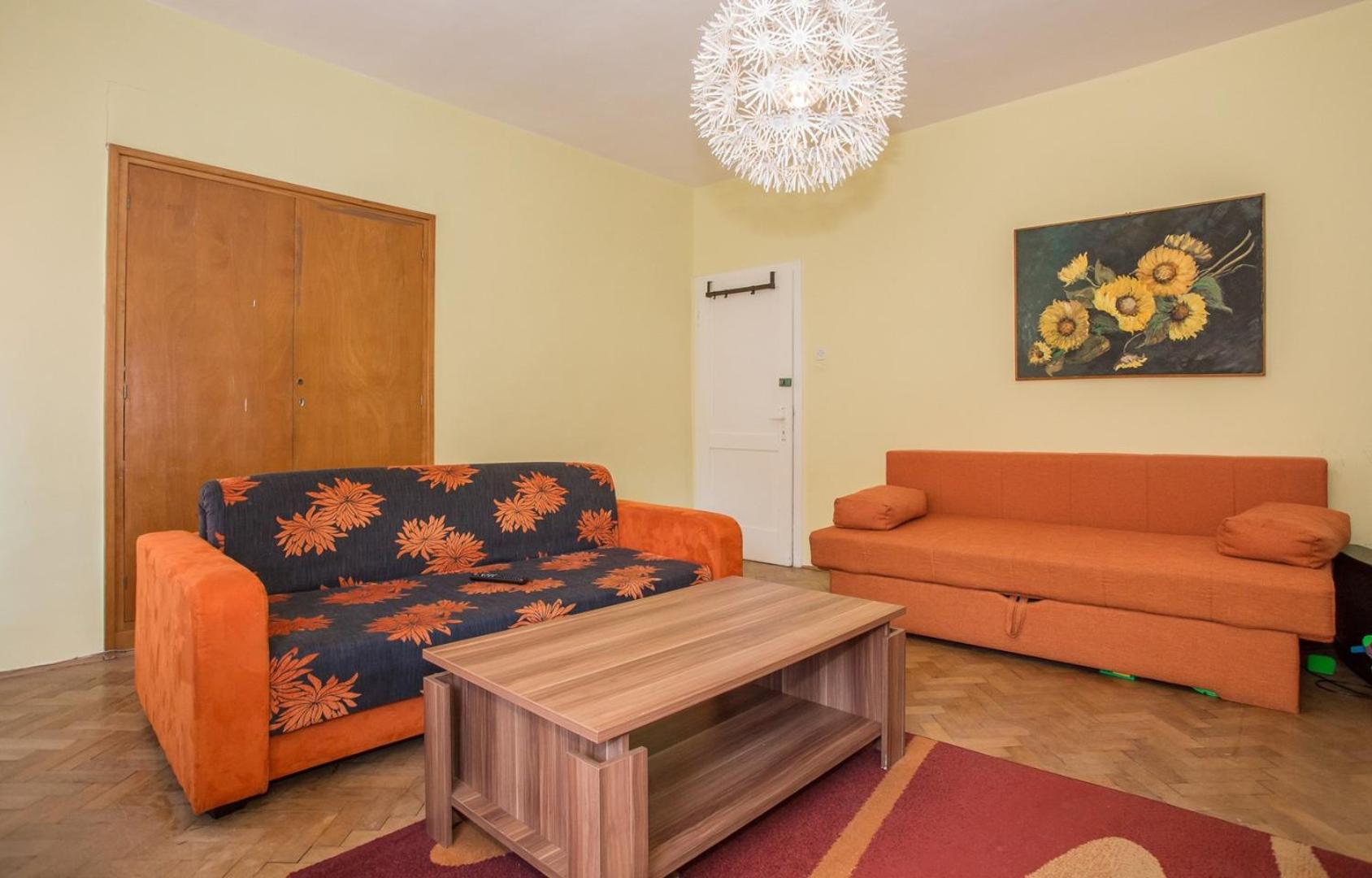 Old Town apartment - Property Image 7