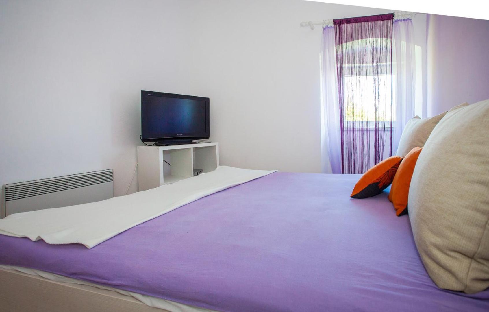 Old Town apartment - Property Image 5