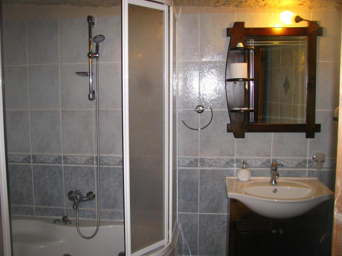 Nature Park Cave Hotel - Image 19