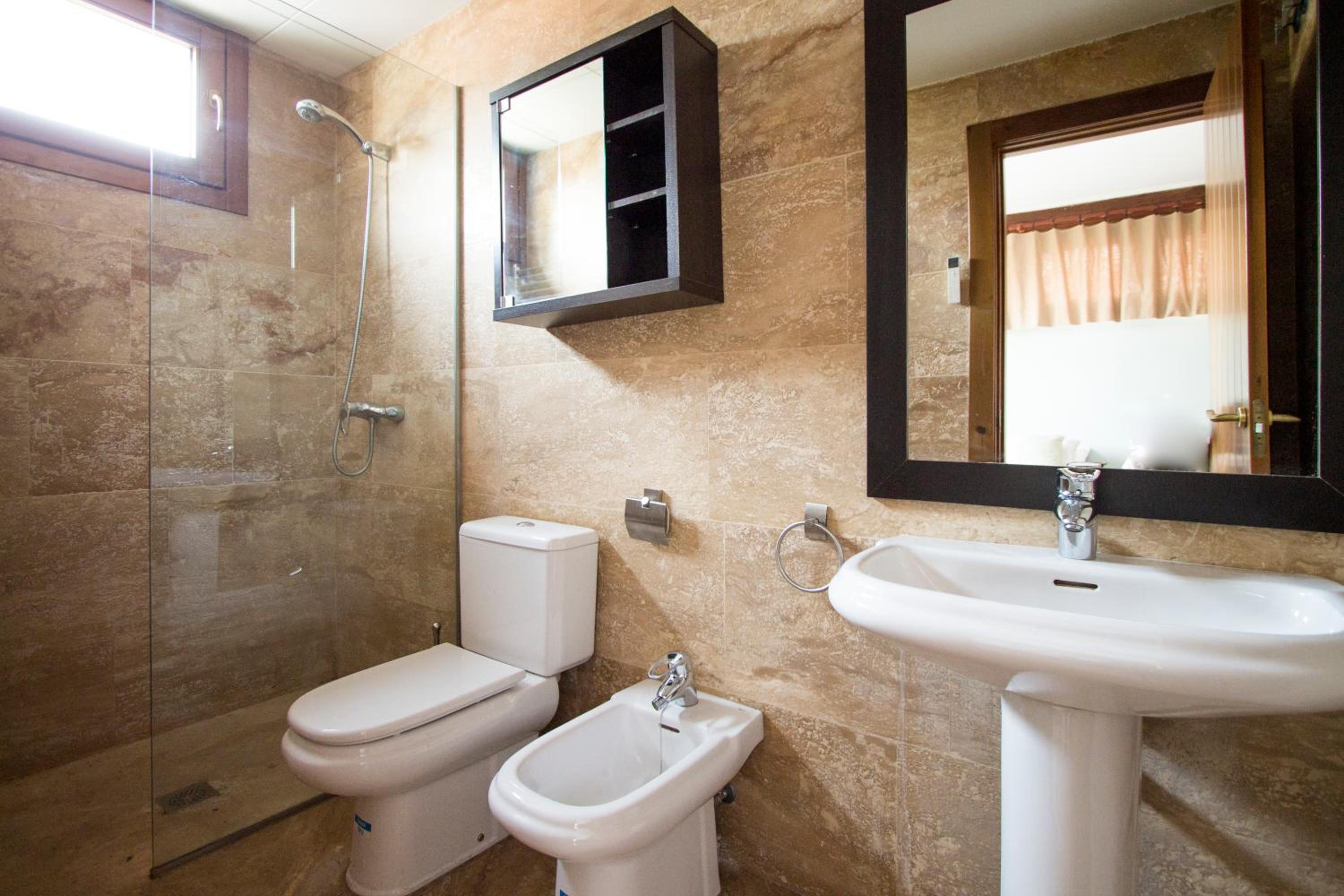 Apartamentos Villablino Arturo Soria