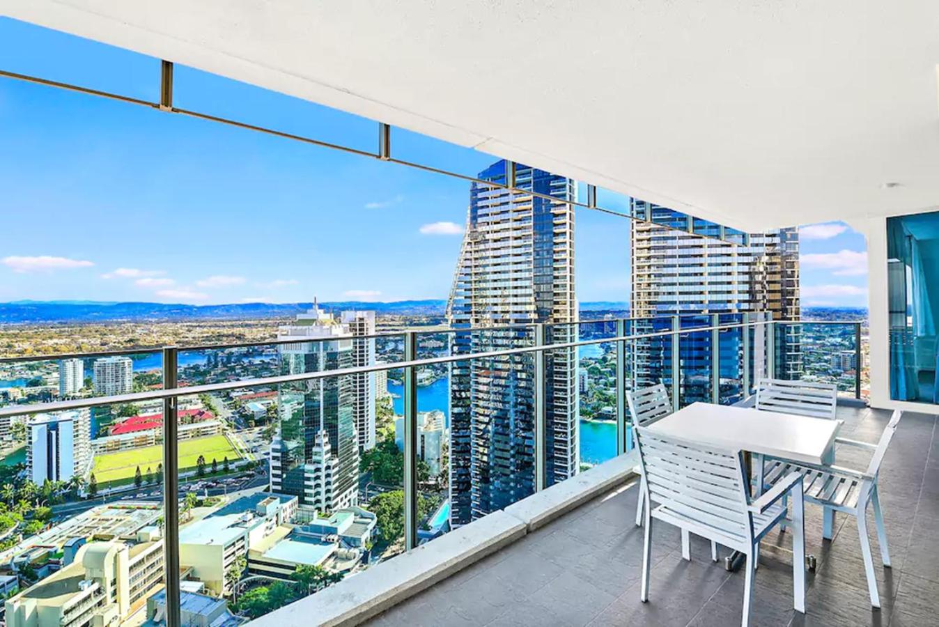H Luxury Residence Apartments - Holiday Paradise