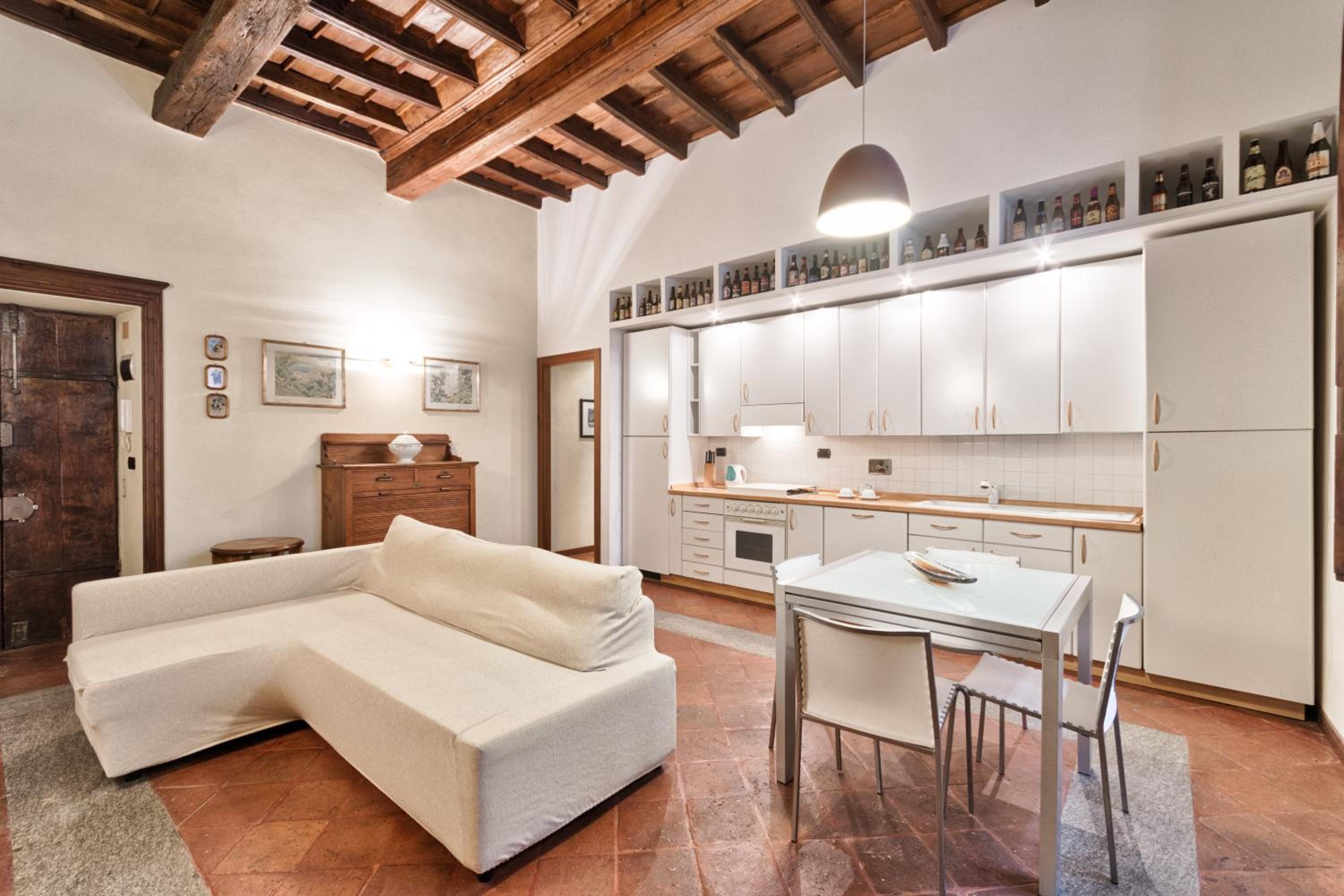 GuestHost - Palazzo Di Città Elegant Apartment photo 3