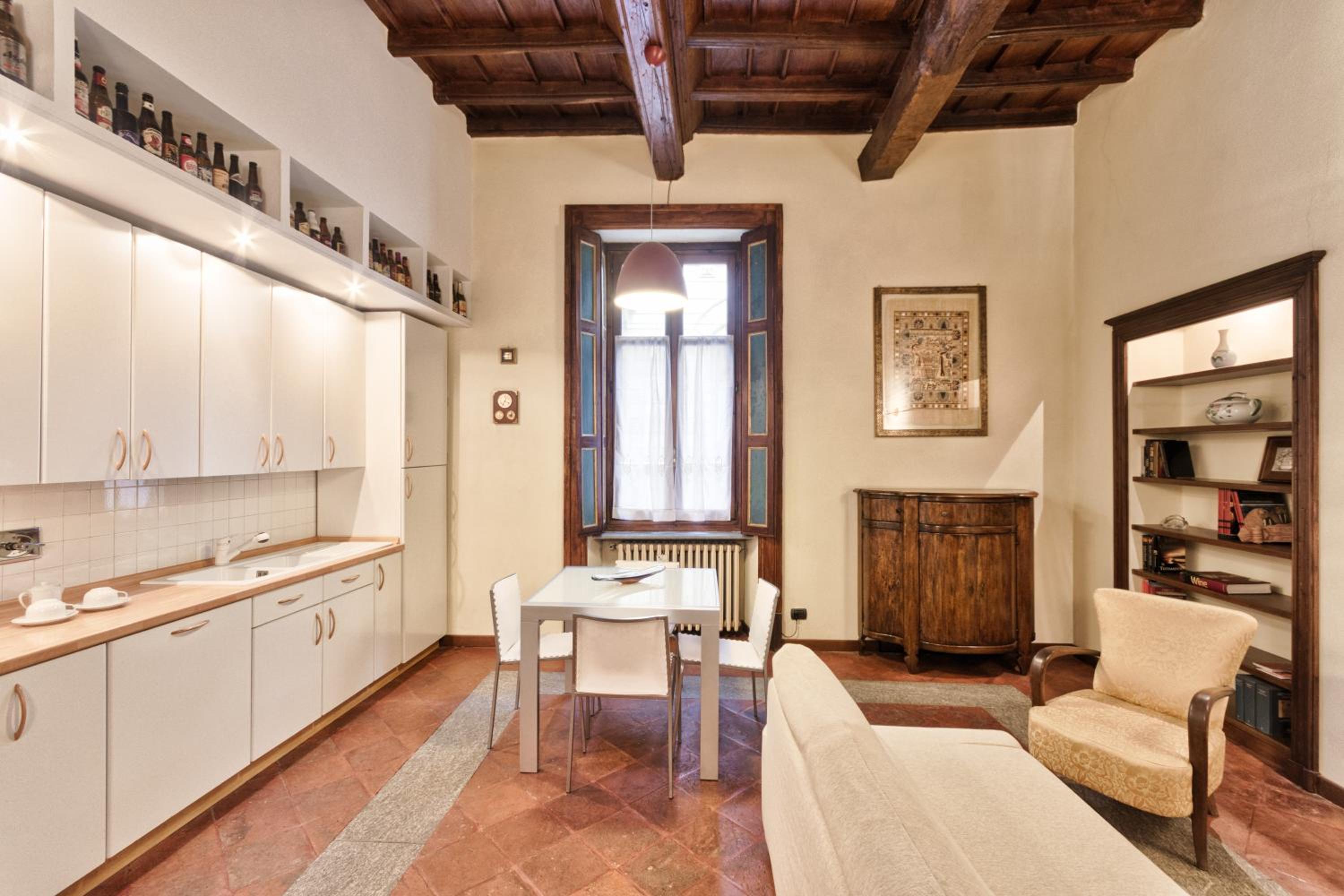 GuestHost - Palazzo Di Città Elegant Apartment photo 2