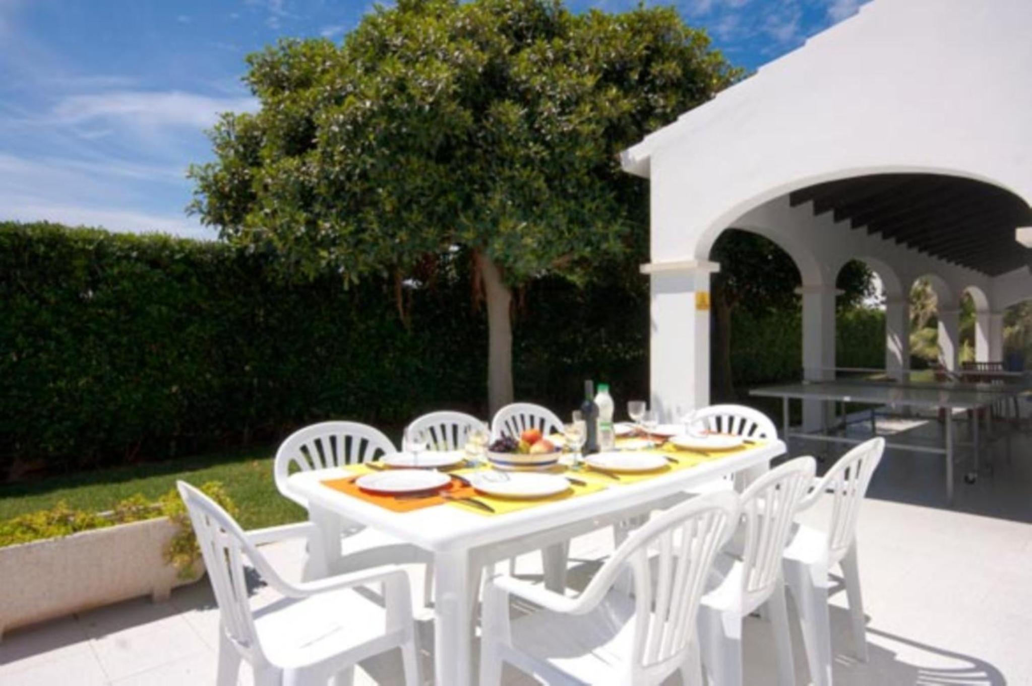 Villa Savanna Spacious villa with private pool near the beach