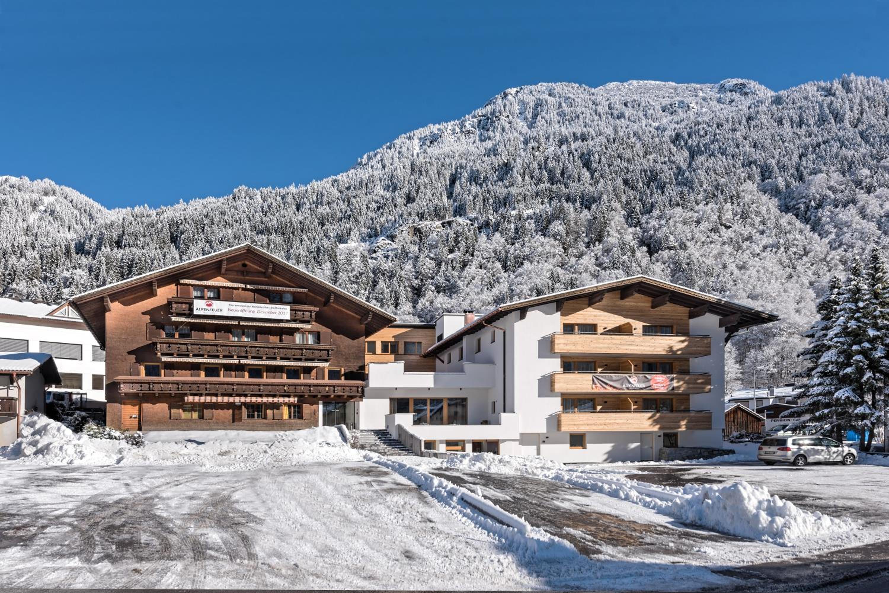 Hotel Alpenfeuer Montafon - Image 1
