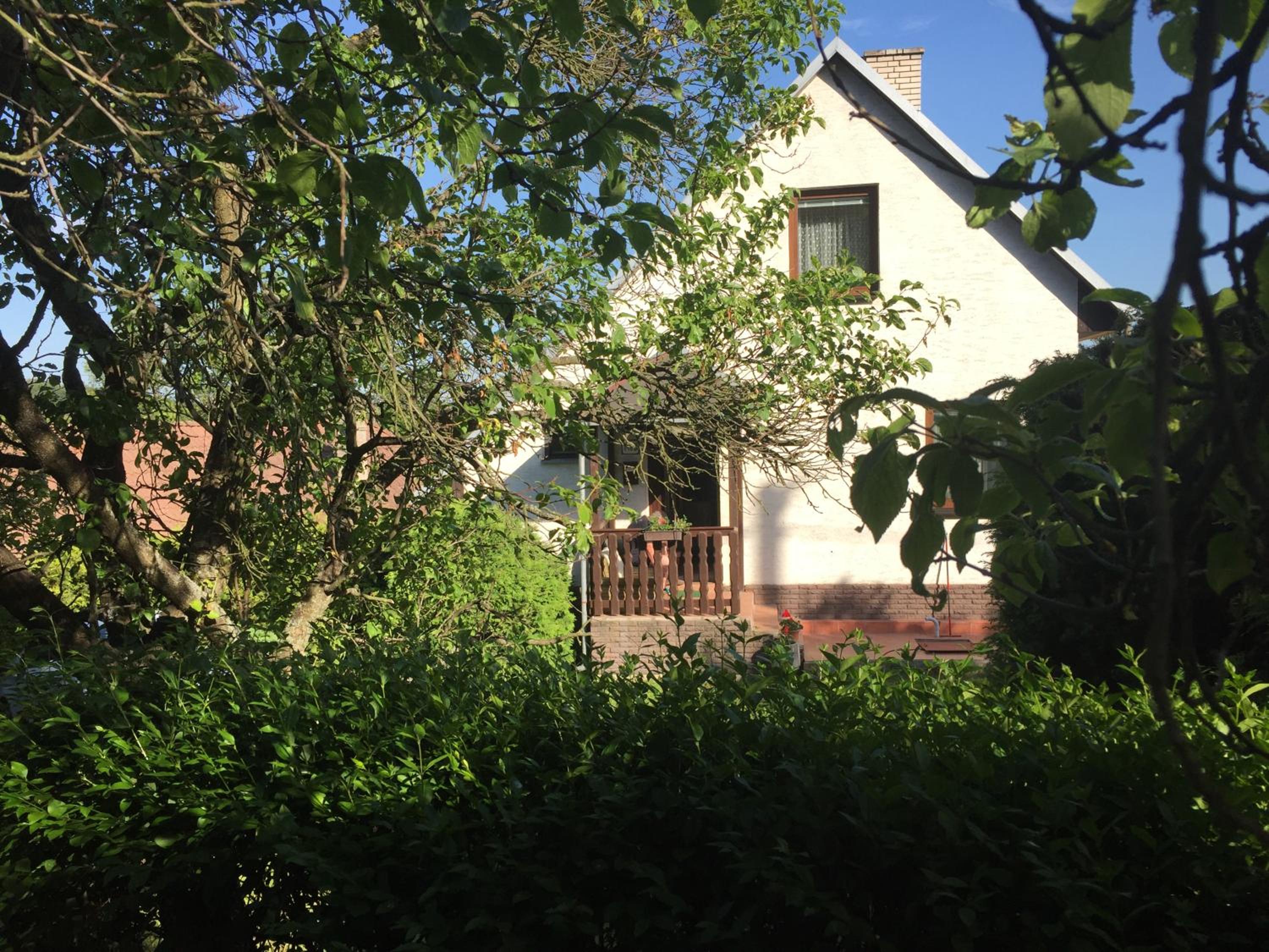 Photo 33