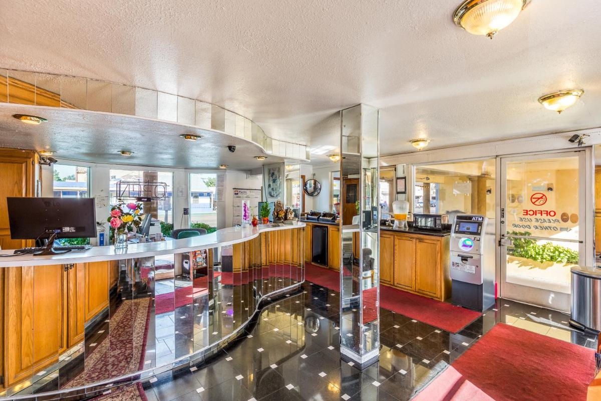 hotel reception