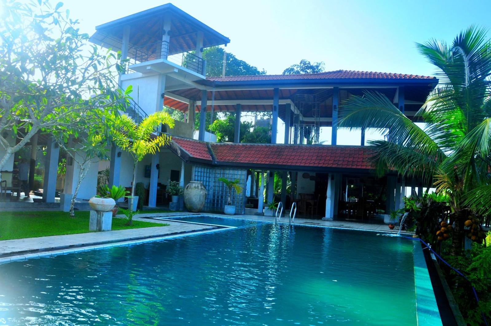Jungle Heart Cabanas