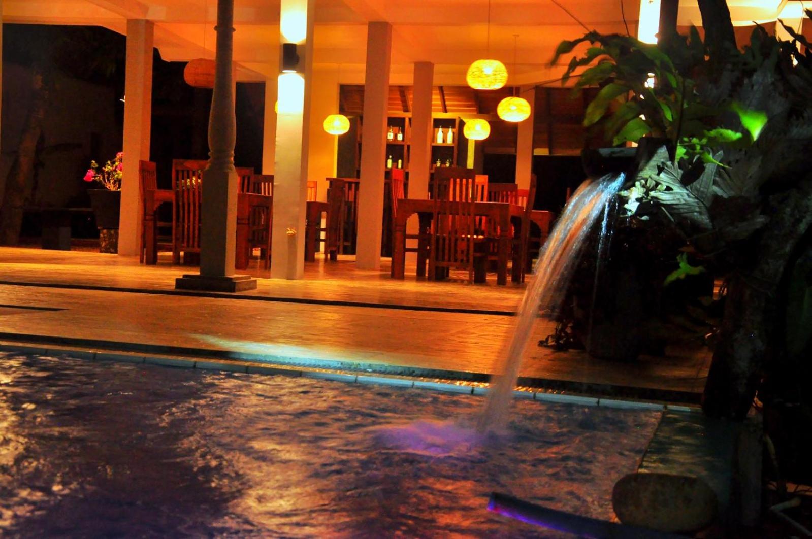 Jungle Heart Cabanas