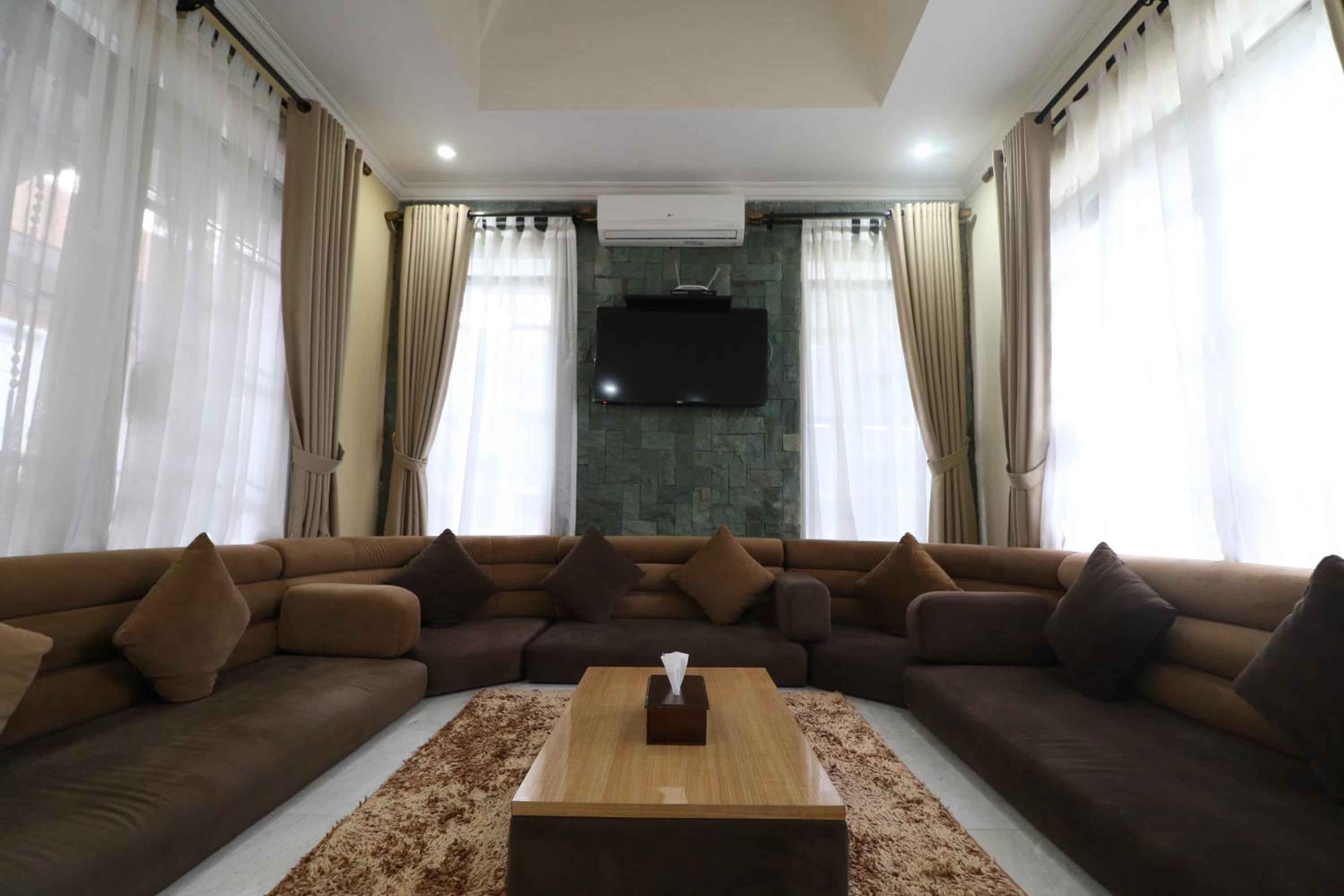 Diyar Villas Puncak M6/12