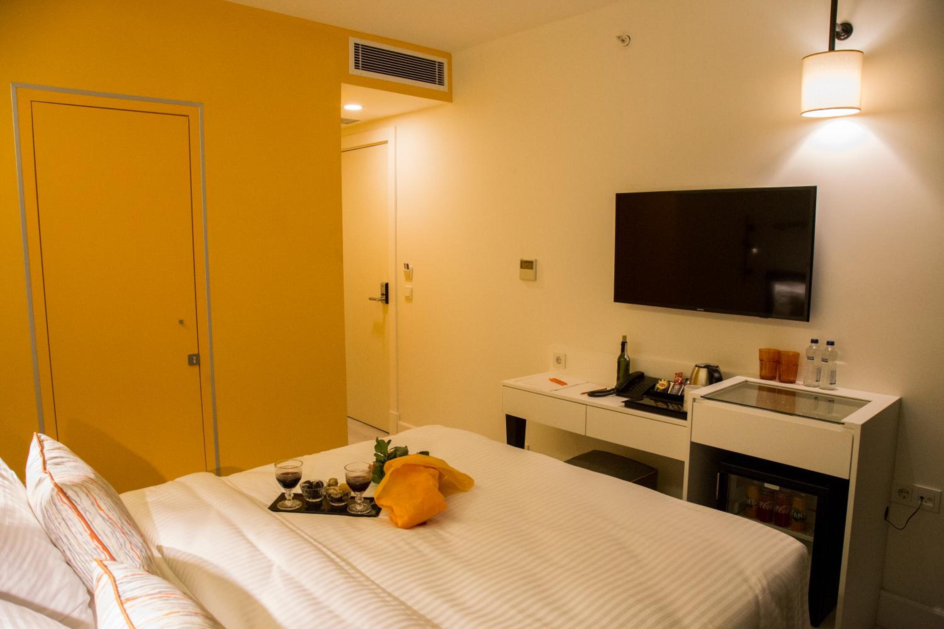 Sparkle Otel - Image 25