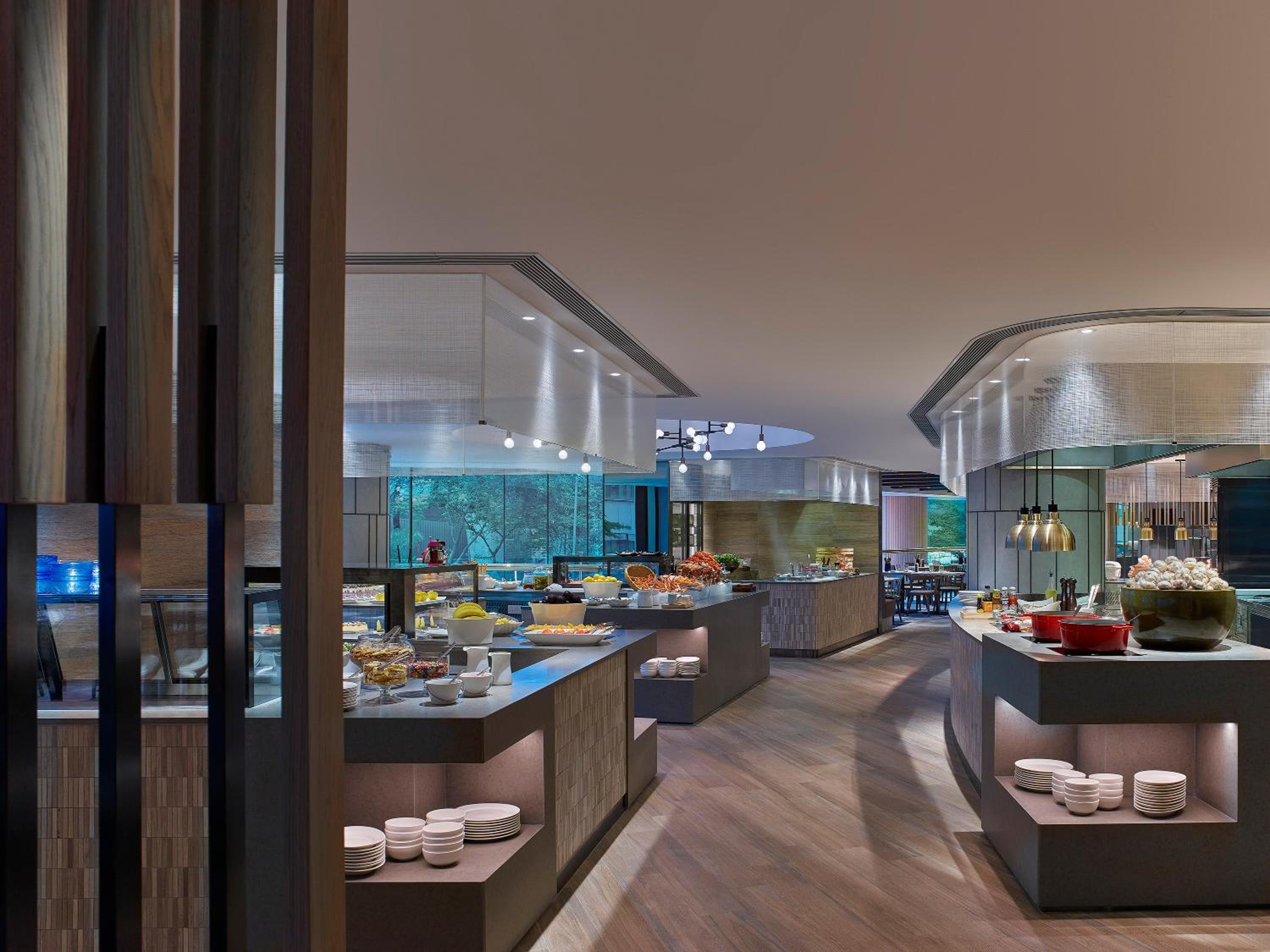 New World Millennium Hong Kong Hotel