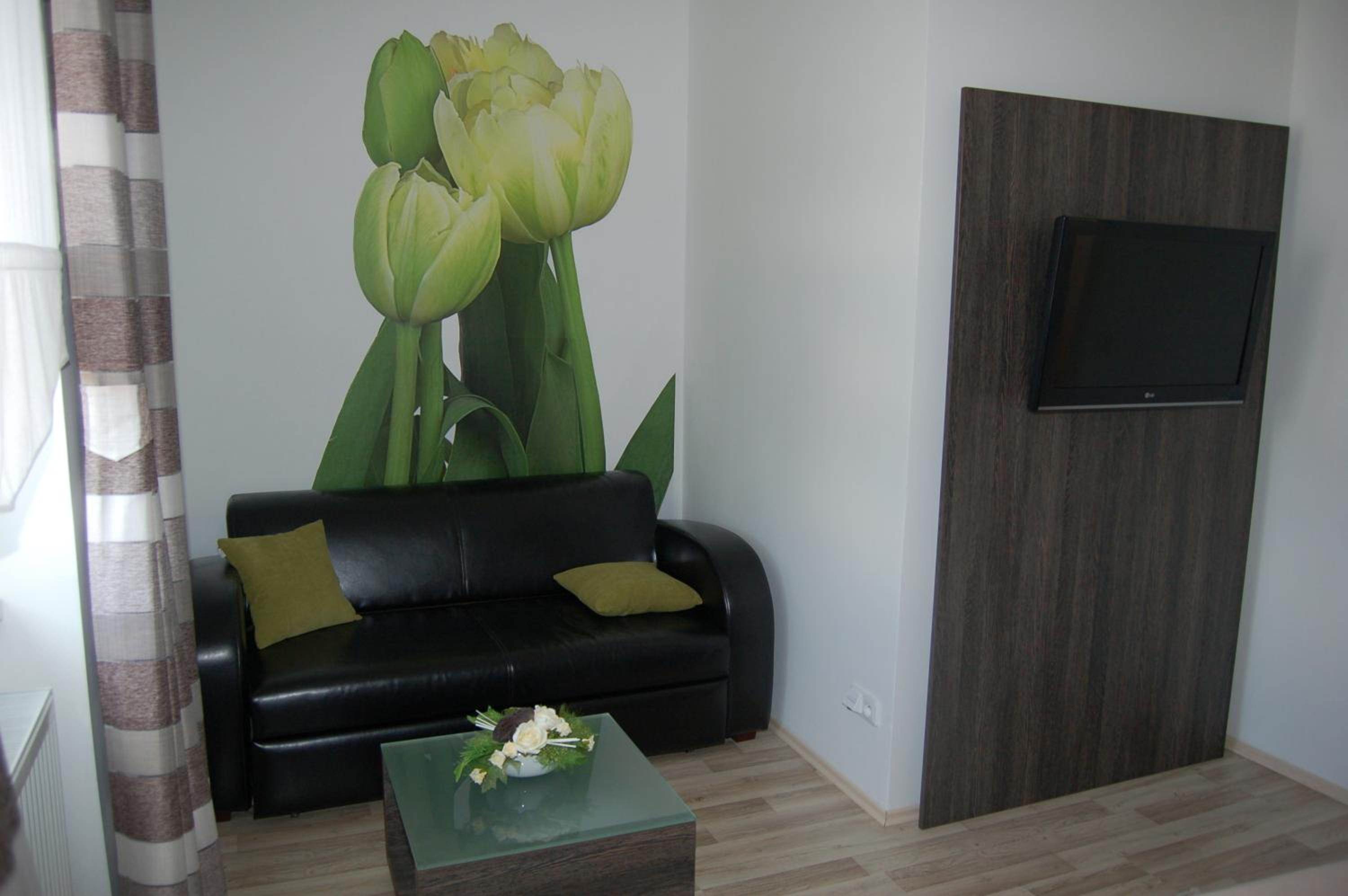 Photo 53