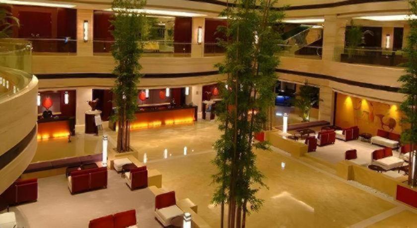 Crowne Plaza Shanghai Pudong By IHG