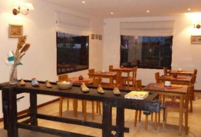 Hosteria Roblesur