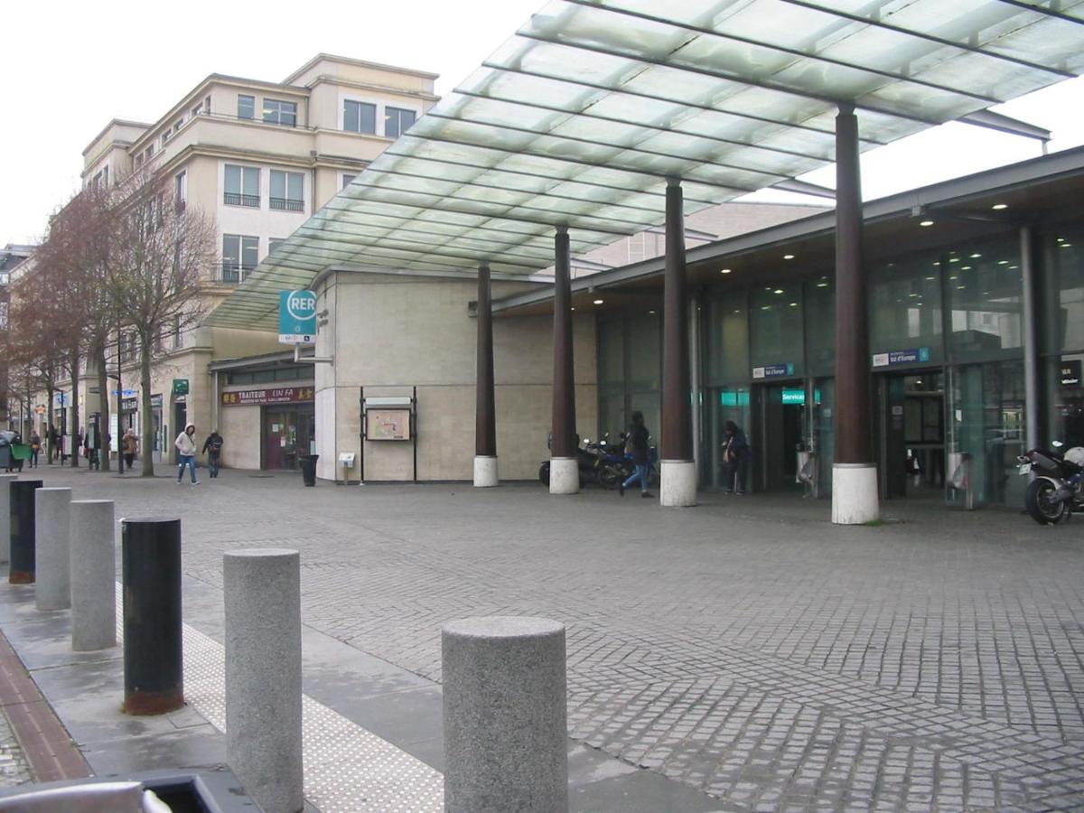 Photo 12