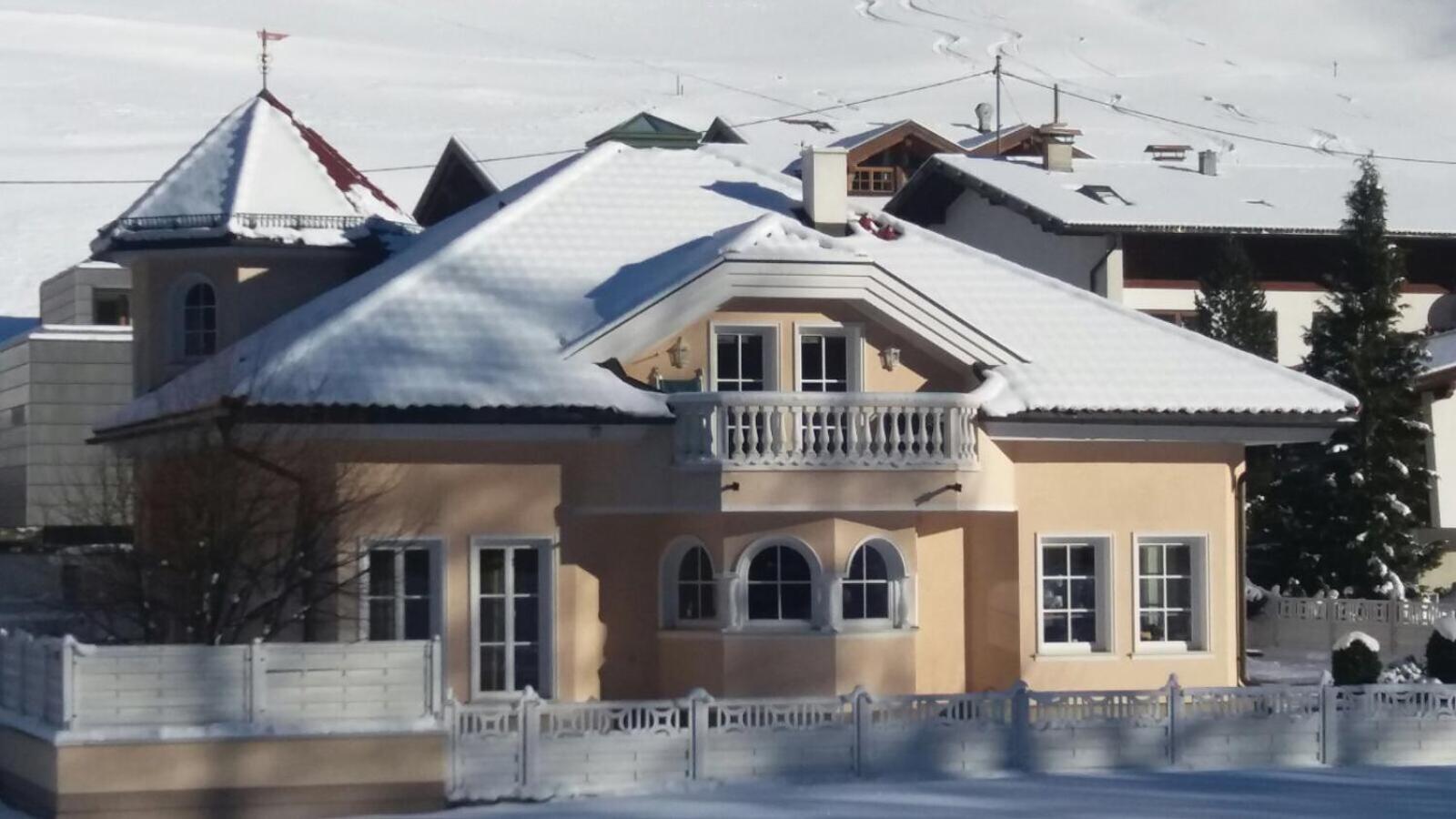 Villa Castelbell view 3