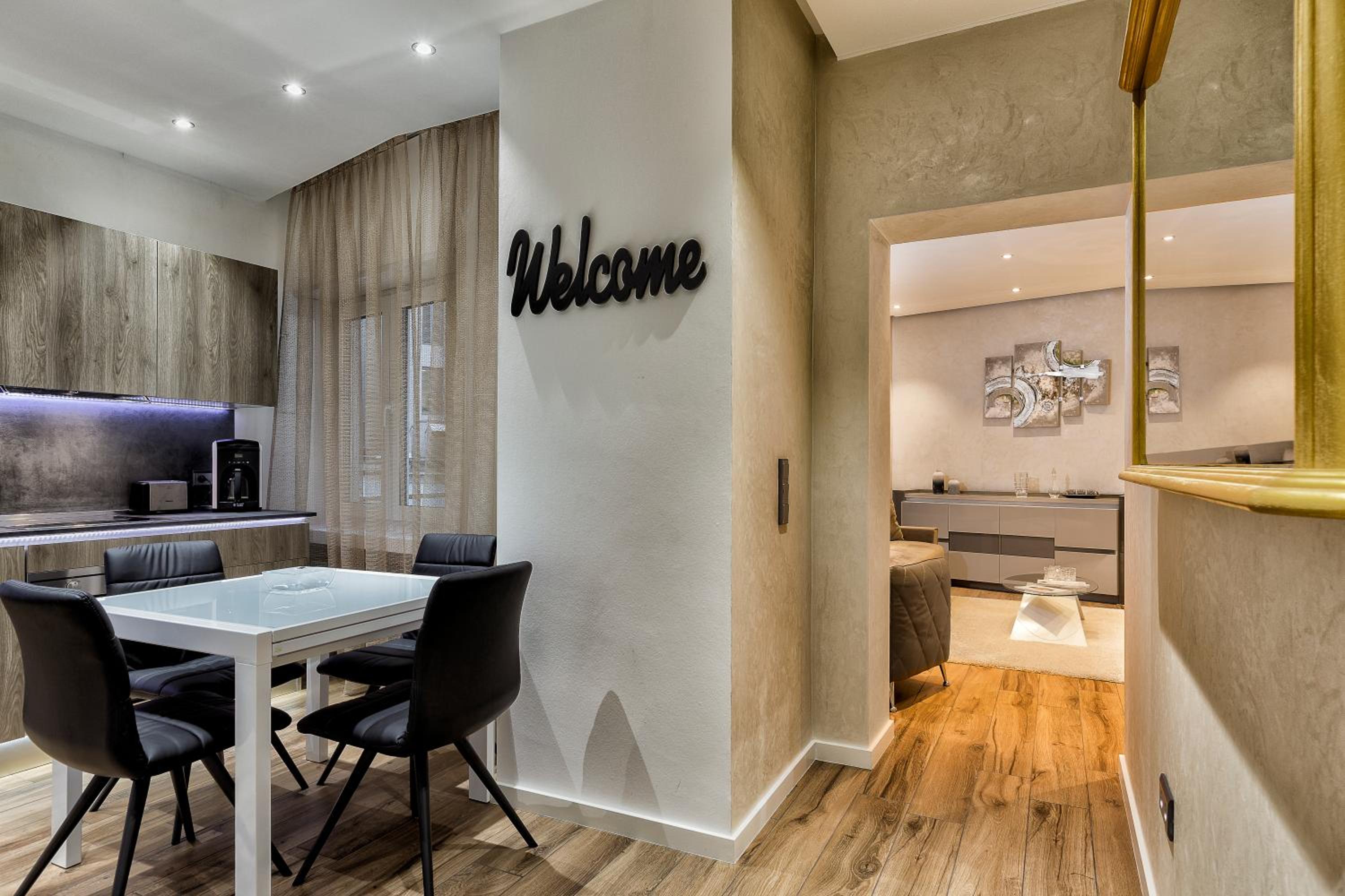 The Queen Luxury Apartments - Villa Liberty