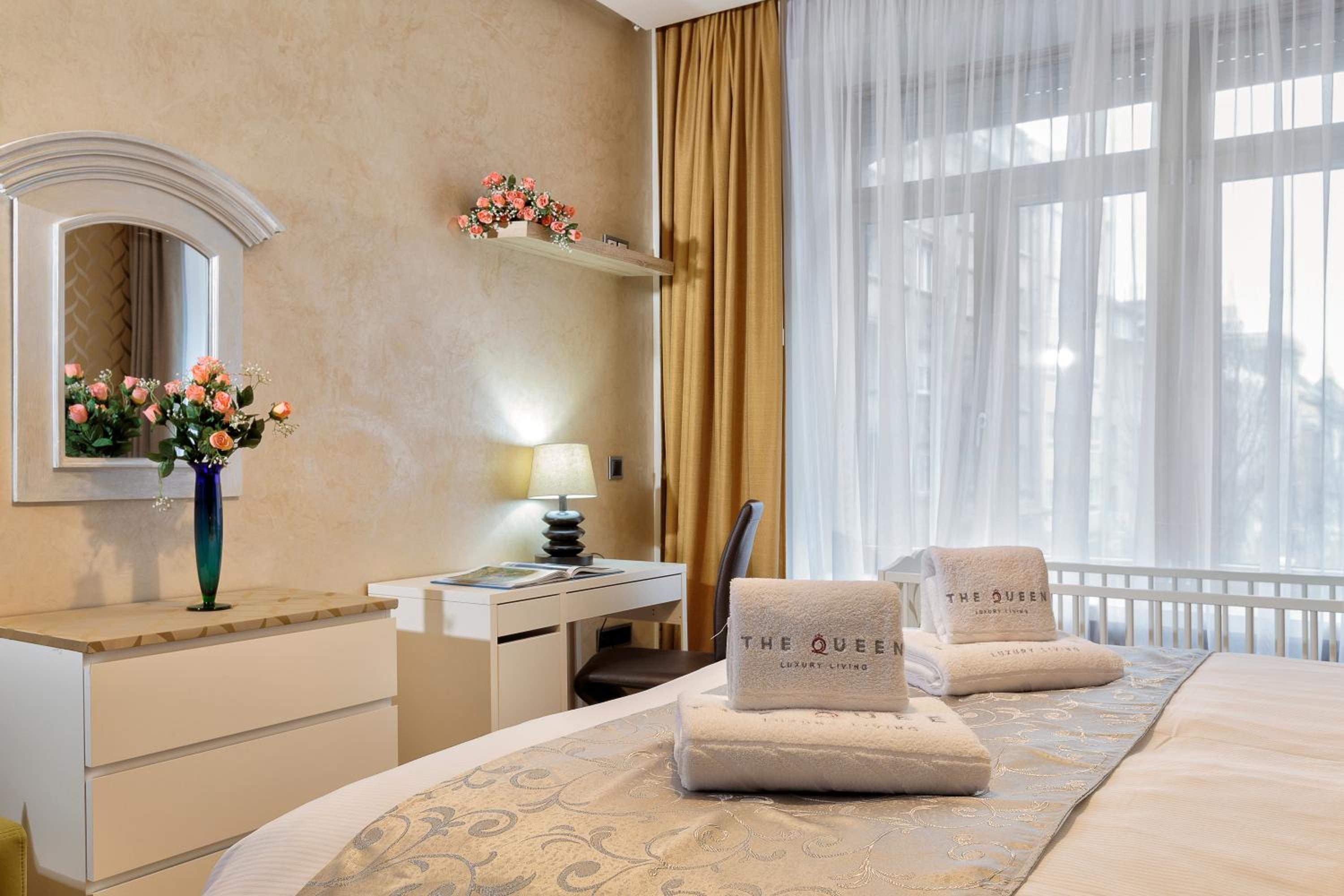 The Queen Luxury Apartments - Villa Liberty